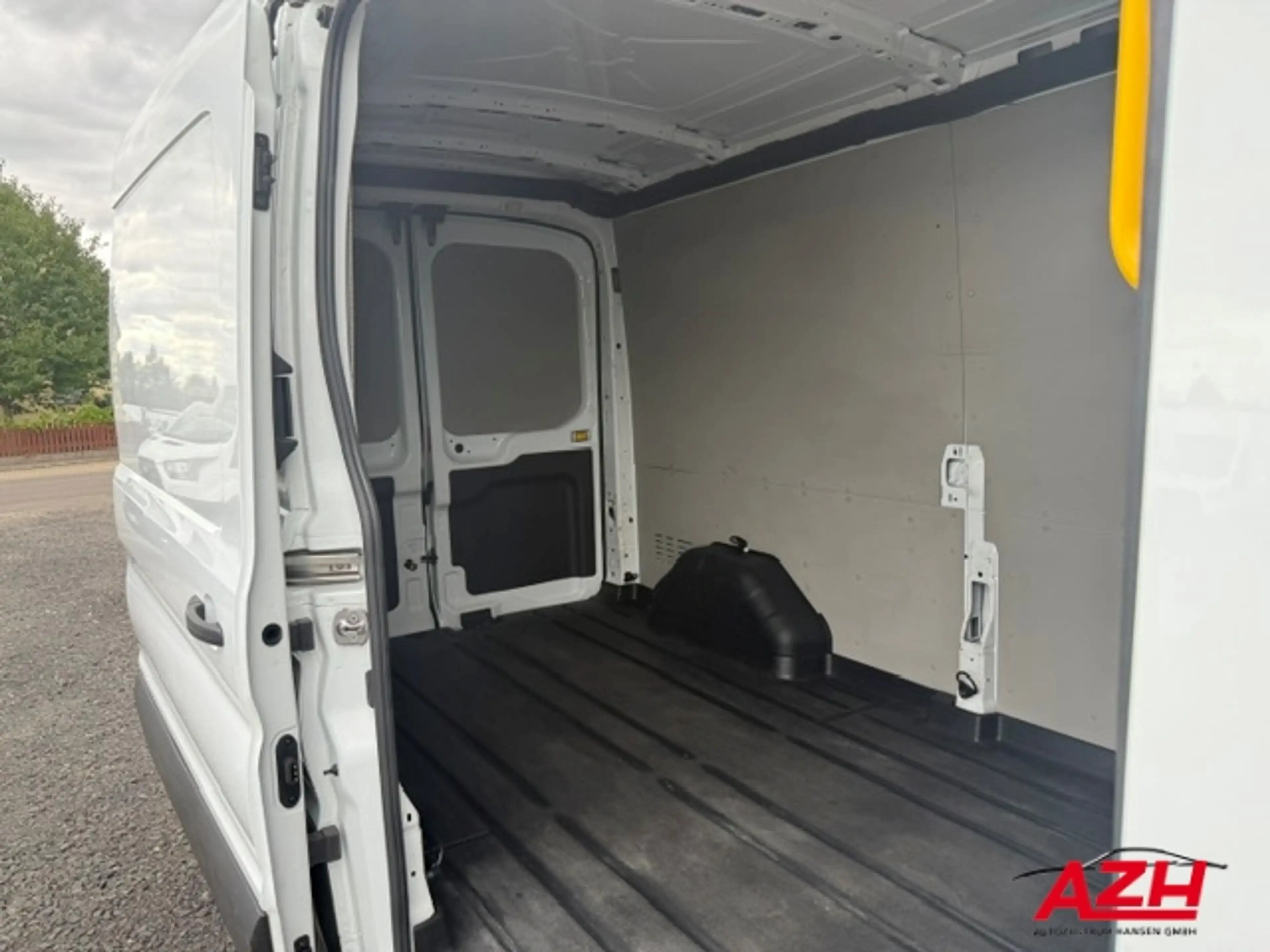 Ford Transit Kasten L3H2 Trend 2.0 TDCI, EURO 6 — photo 5