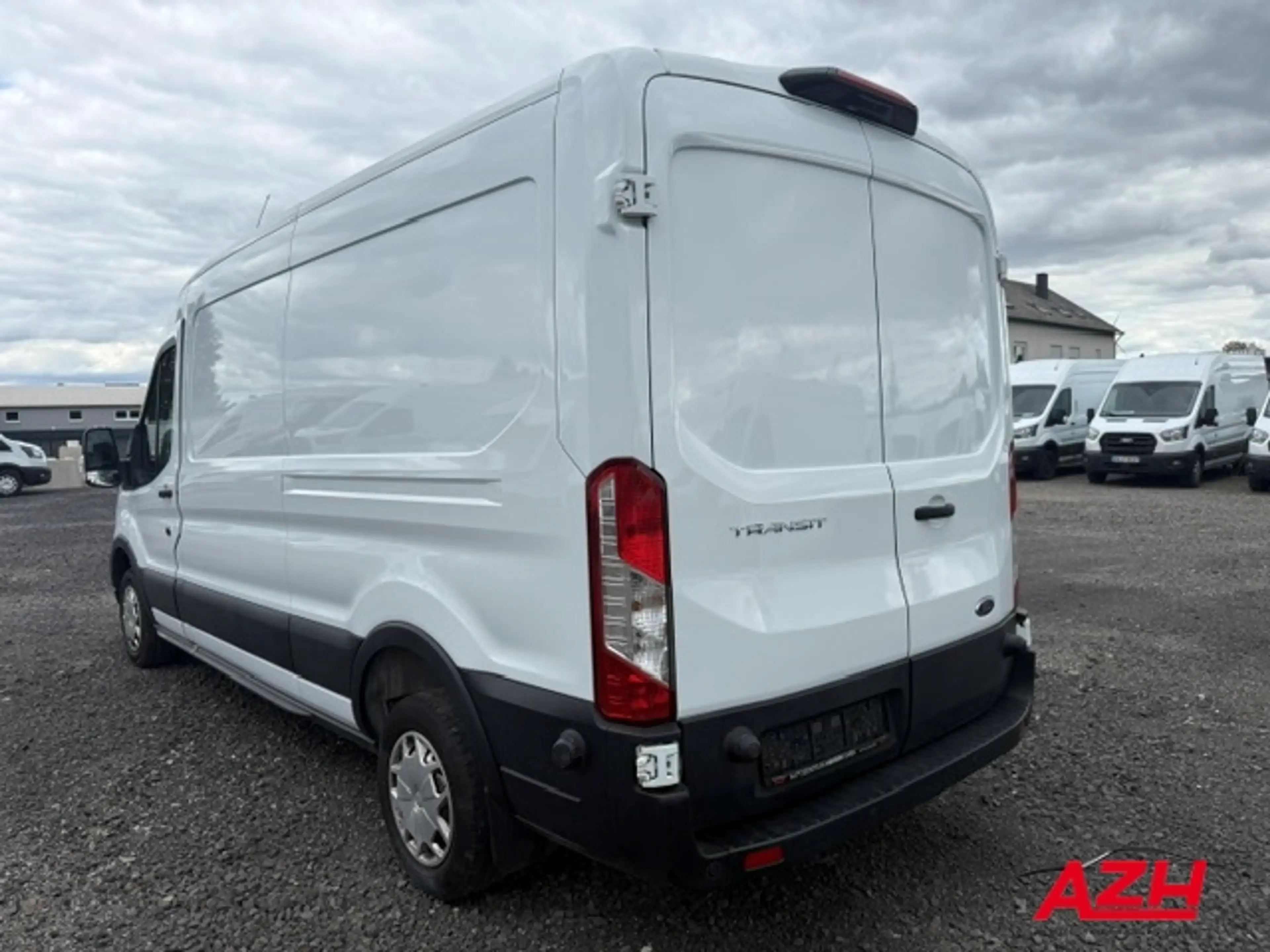 Ford Transit Kasten L3H2 Trend 2.0 TDCI, EURO 6 — photo 4