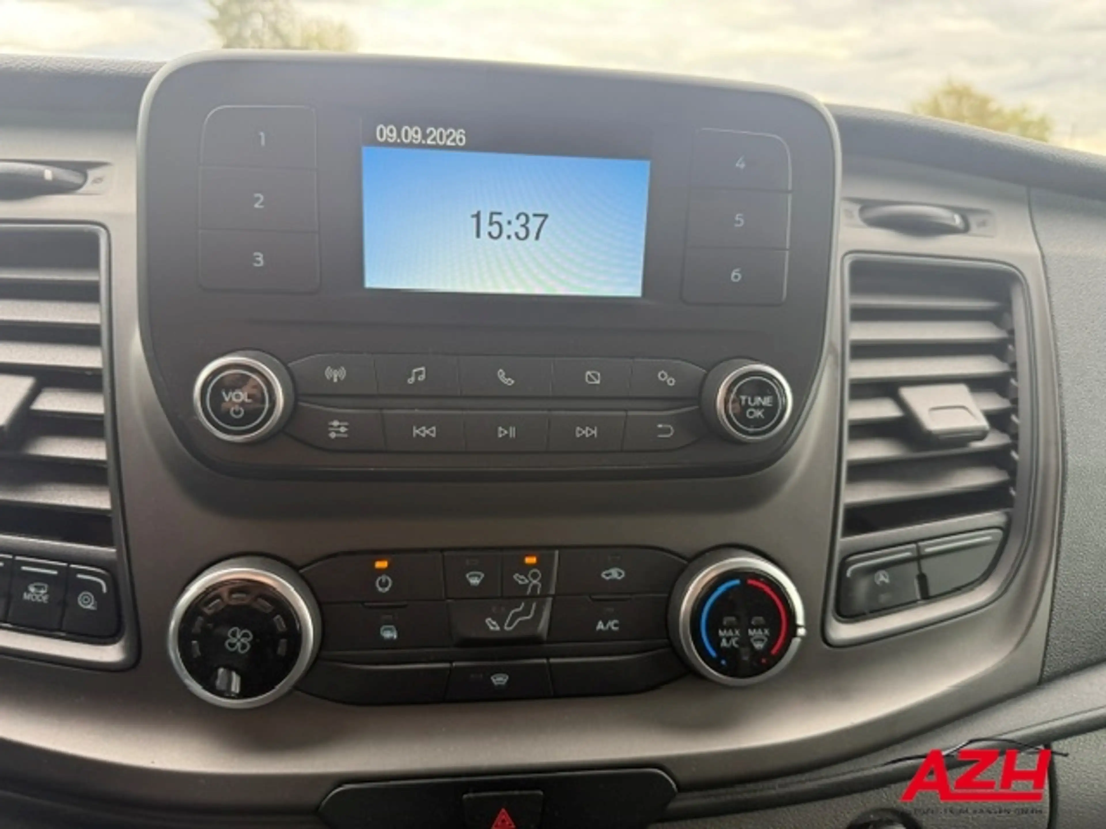 Ford Transit Kasten L3H2 Trend 2.0 TDCI, EURO 6 — photo 11
