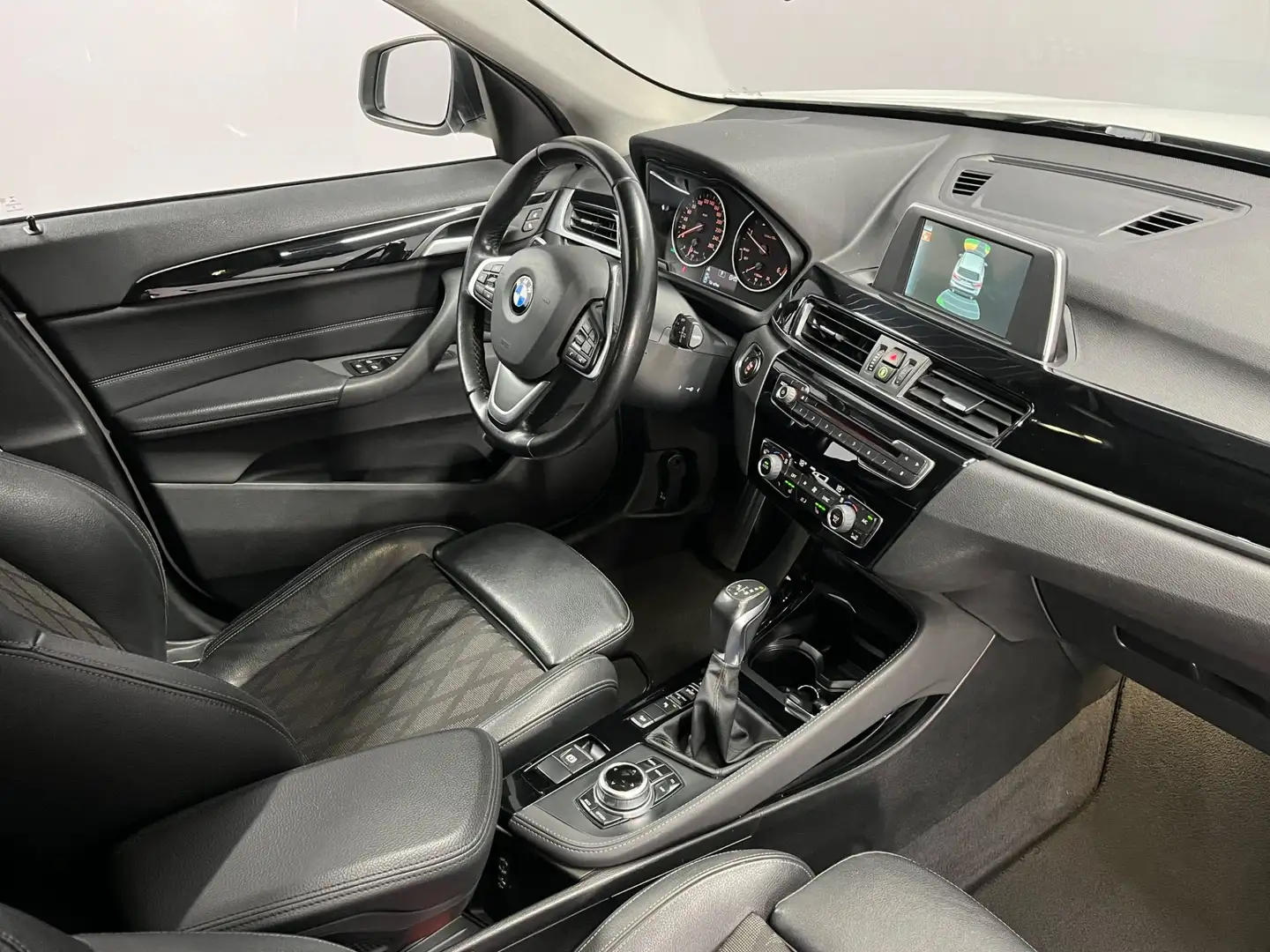 BMW X1 xDrive18d Aut.***Allrad | Xline *** Weiß - 2