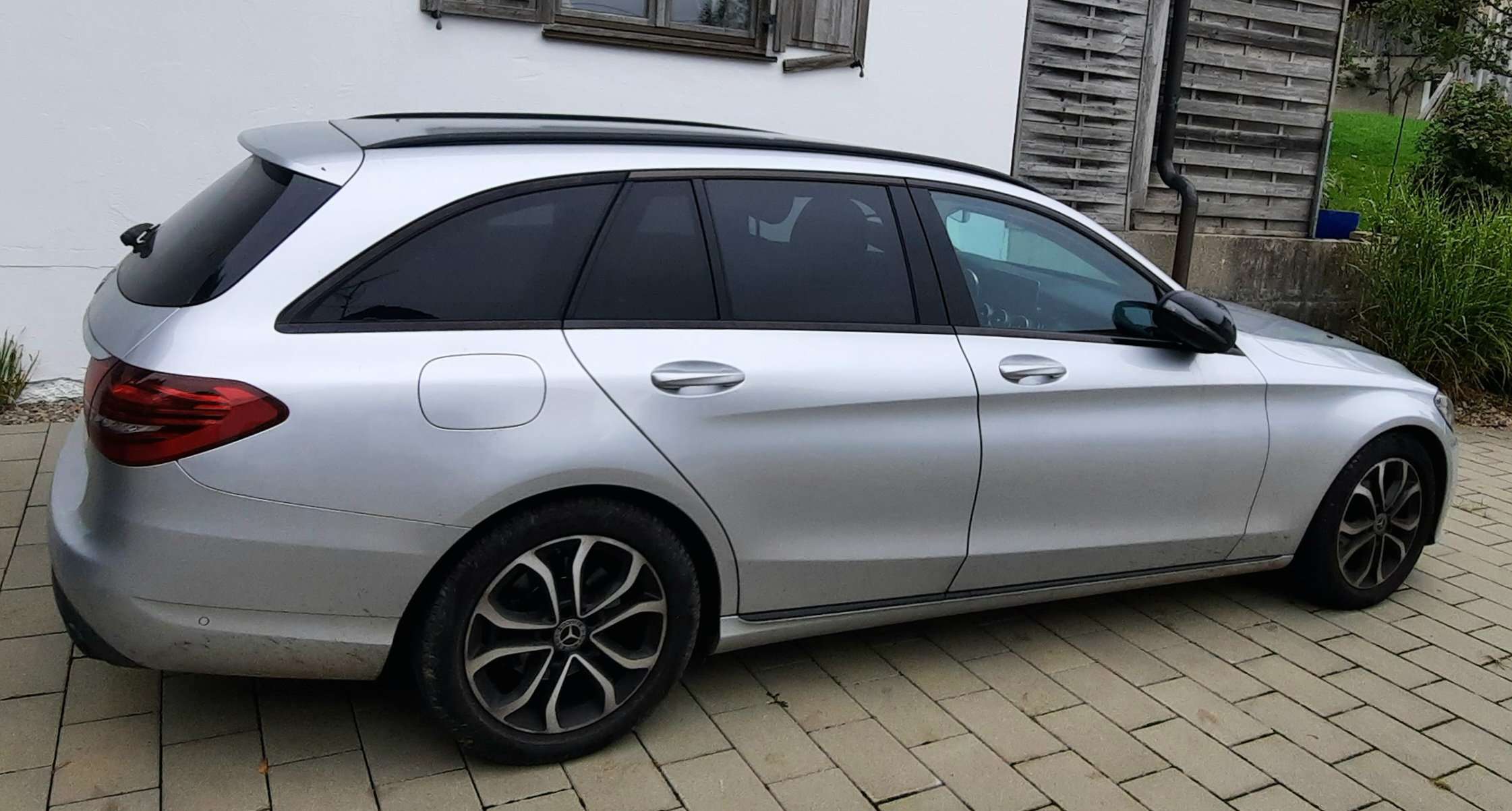Second hand Mercedes Benz C-Class 180