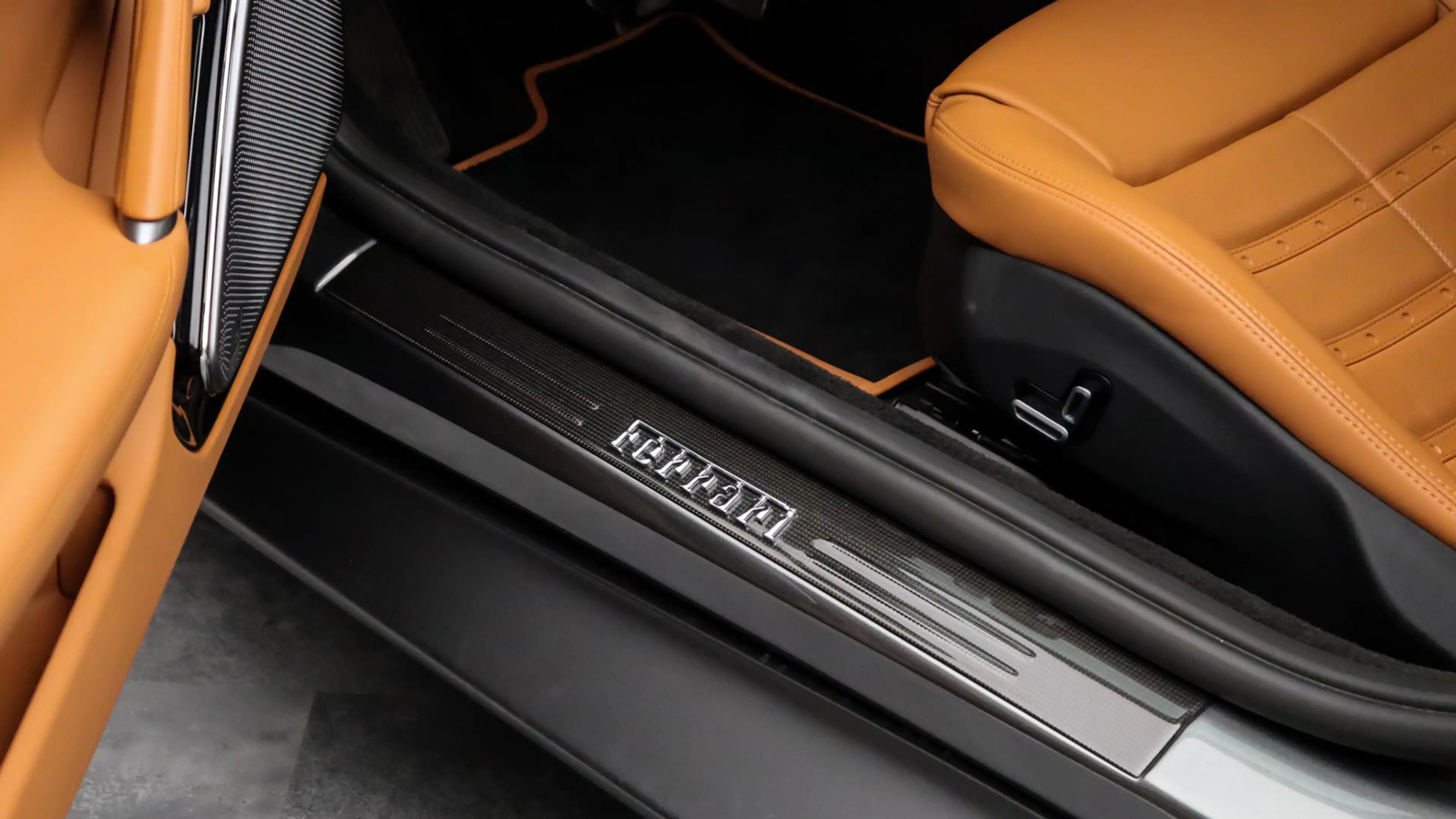 Ferrari Roma 3.9 V8 HELE | Carbon + LED stuur | ADAS | JBL | St — photo 11
