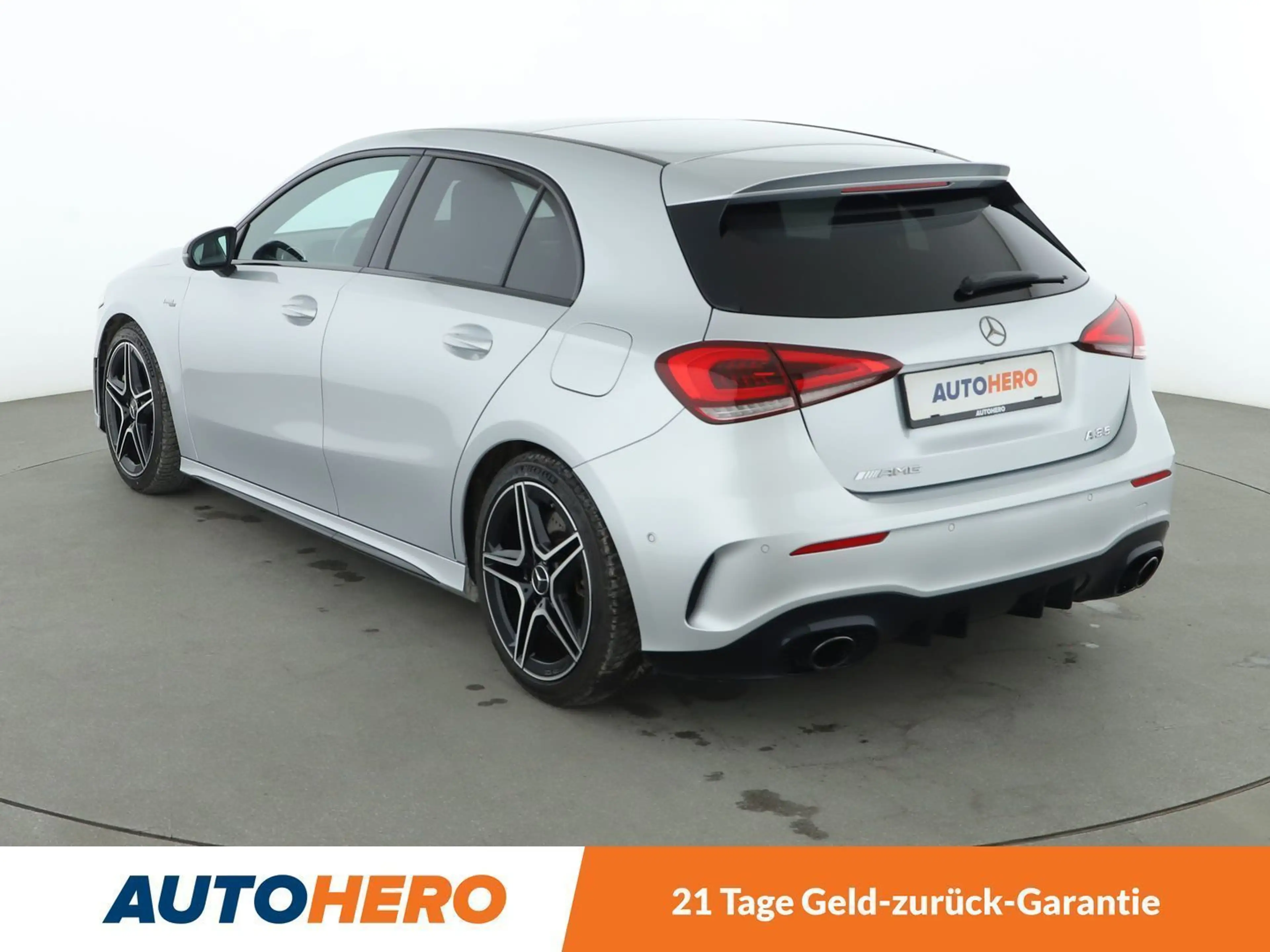 Mercedes-Benz A 35 AMG A 35 AMG 4Matic Aut.*TEMPO*NAVI*CAM*PDC*SHZ*ALU* — photo 4
