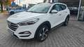 Hyundai TUCSON Premium 4WD*AHK*TOTWINKEL*KAMERA*TOP!!! Wit - thumbnail 1