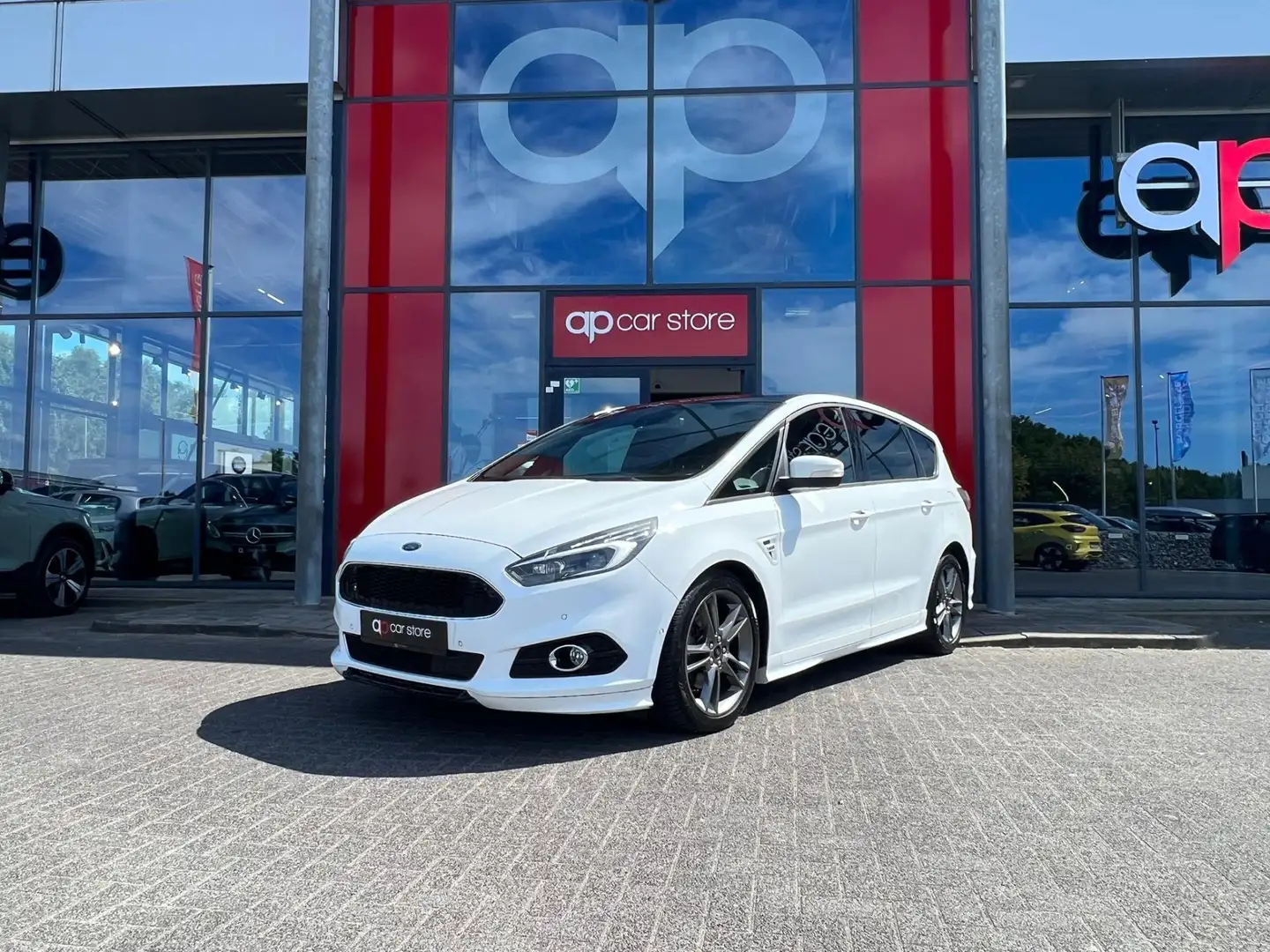 Ford S-Max 2.0 EcoBoost ST Line Business 7 Wit - 1