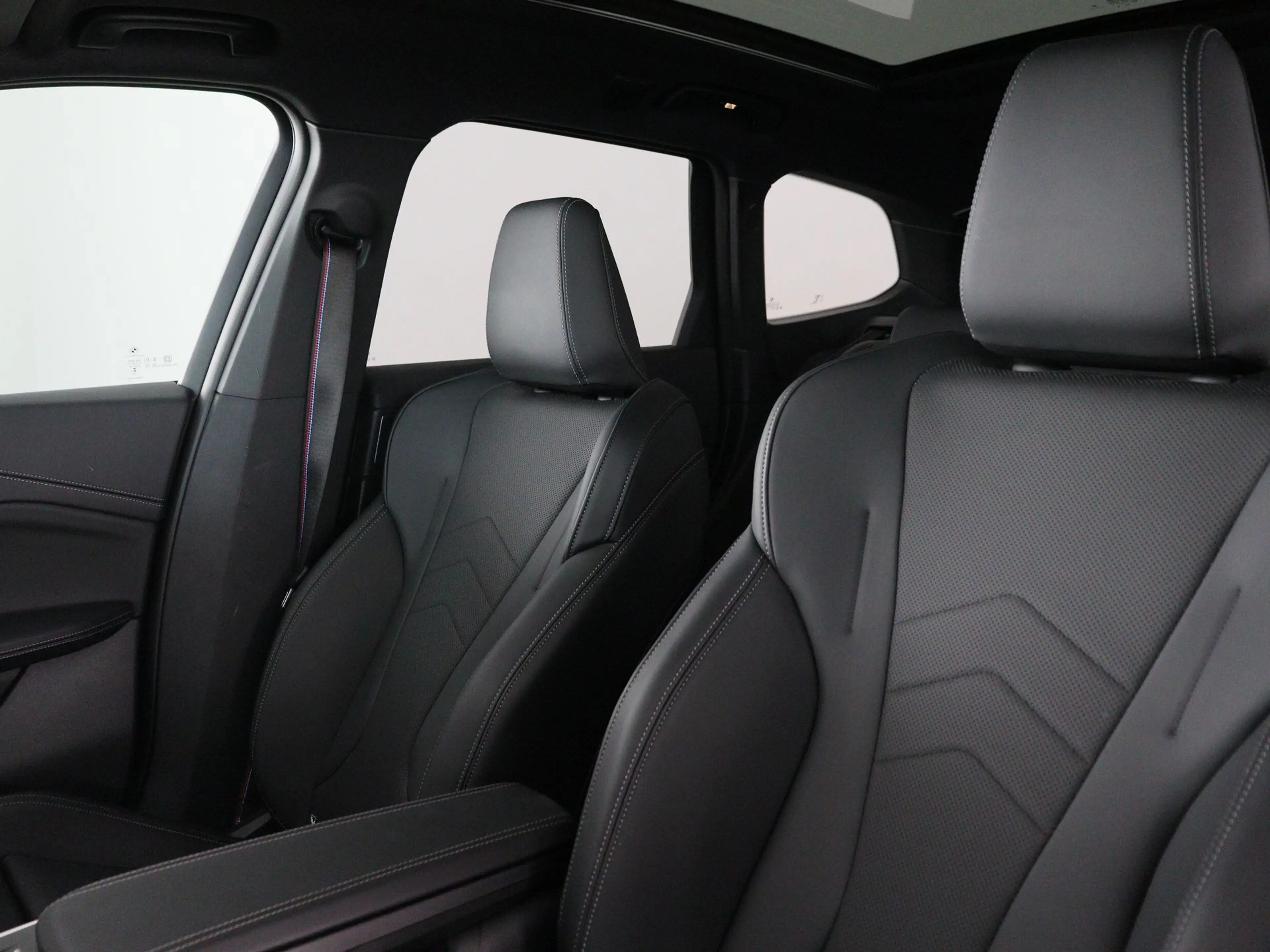 BMW X1 xDrive30e — photo 6