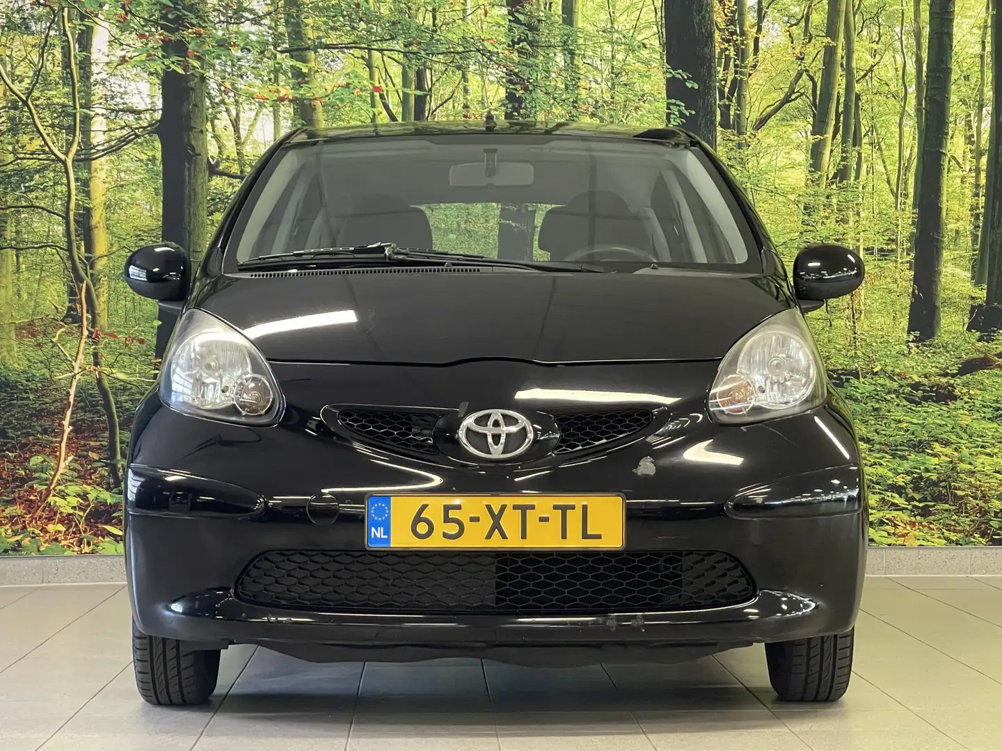 Toyota Aygo 1.0-12V + | 2e Eigenaar | Origineel Nederlands | U Zwart - 2