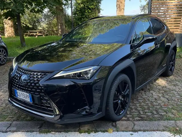 Lexus UX 200 UX 2019 250h 2.0 Midnight 4wd cvt