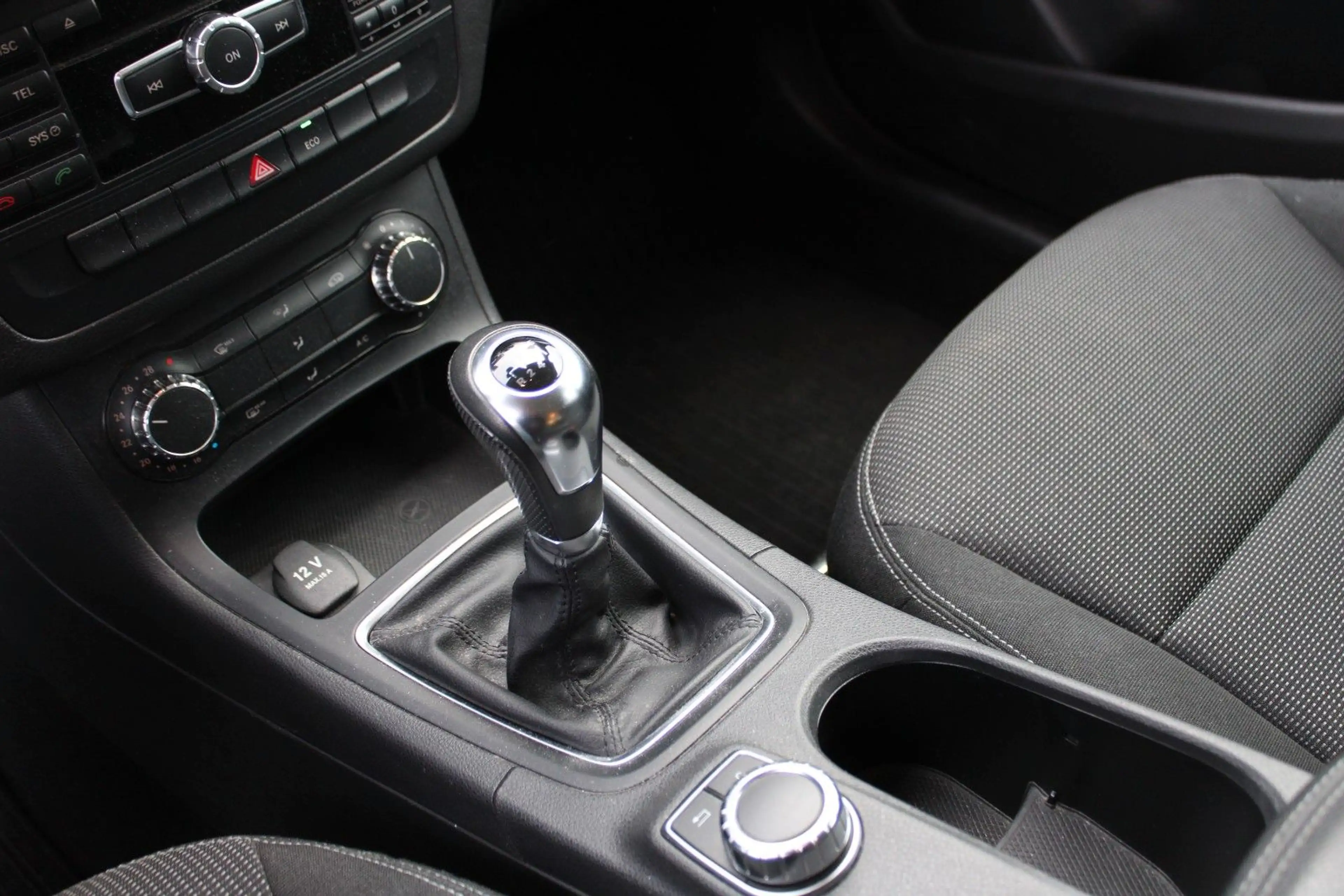 Mercedes-Benz B 180 BlueEfficiency — photo 11