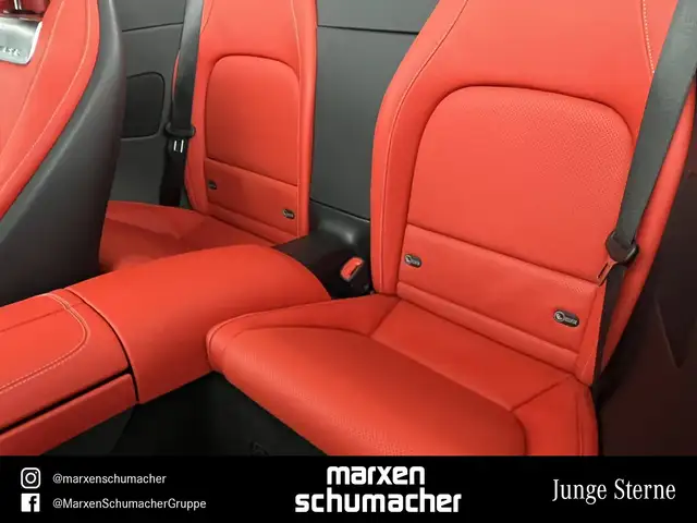 Mercedes-Benz SL view 15