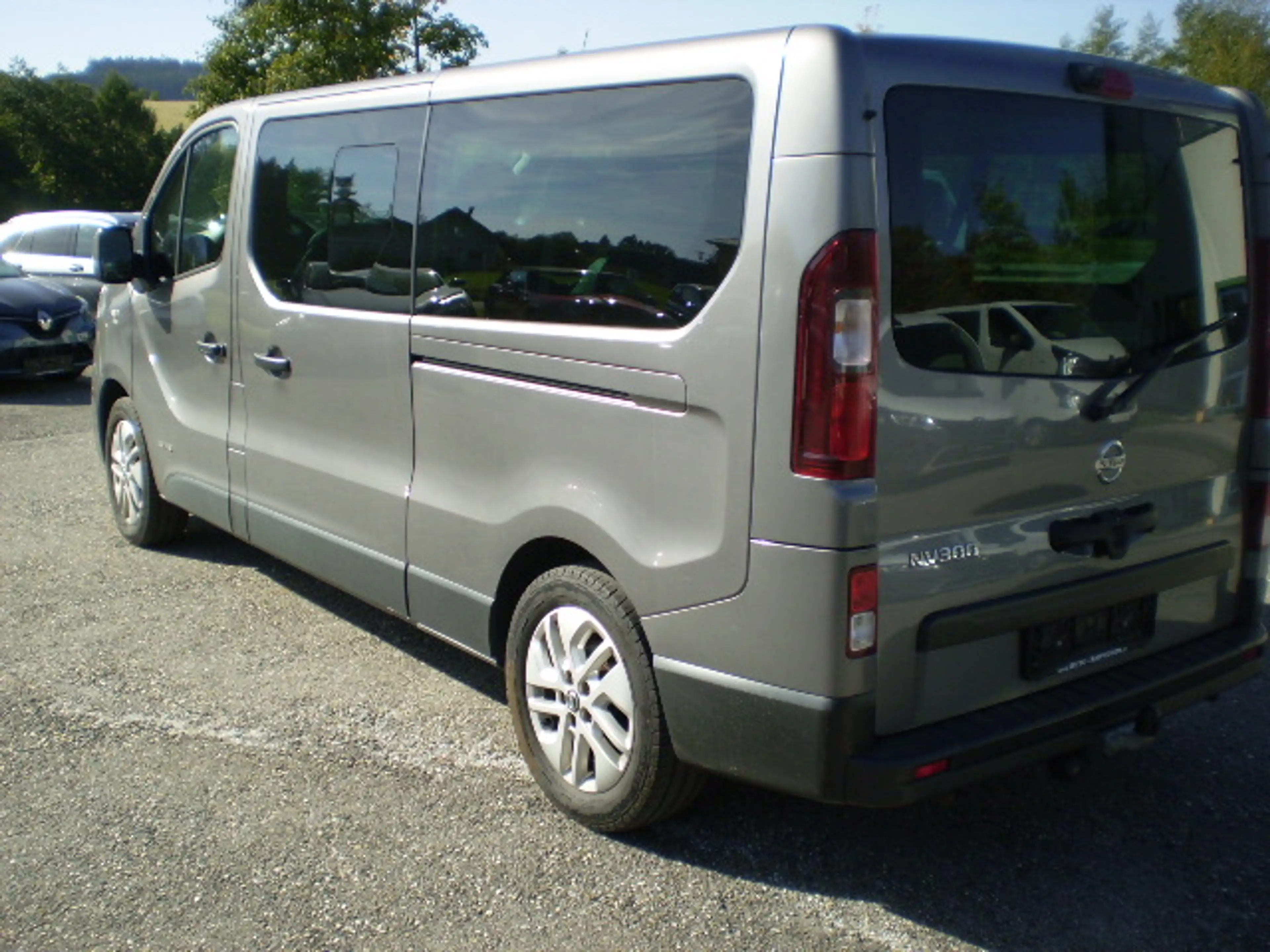 Nissan NV300 L2H1 2,9t PREMIUM — photo 5