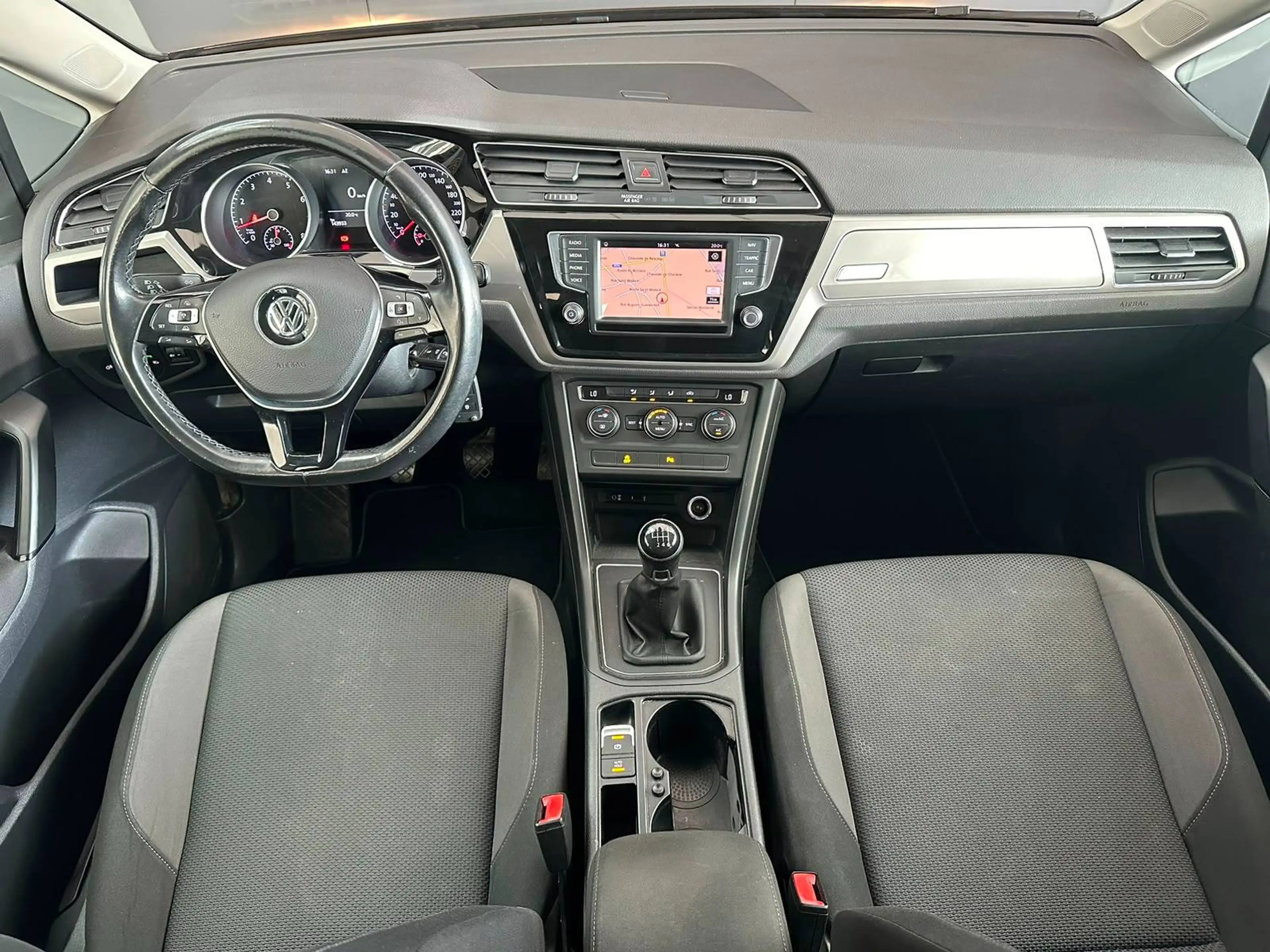 Volkswagen Touran 🟢1.4 ESSENCE 150CV - 7 PLACES - GPS - CRUISE - AIRCO - 1ER PROPRIETAIRE — photo 11