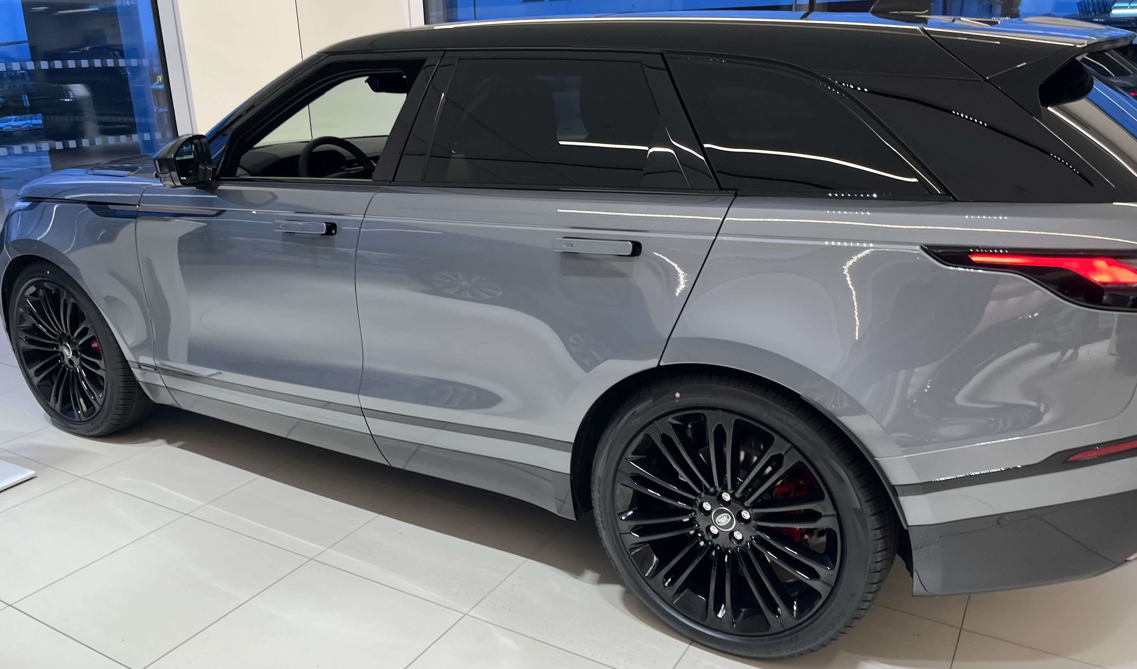 Second hand Land Rover Range Rover Velar 3.0