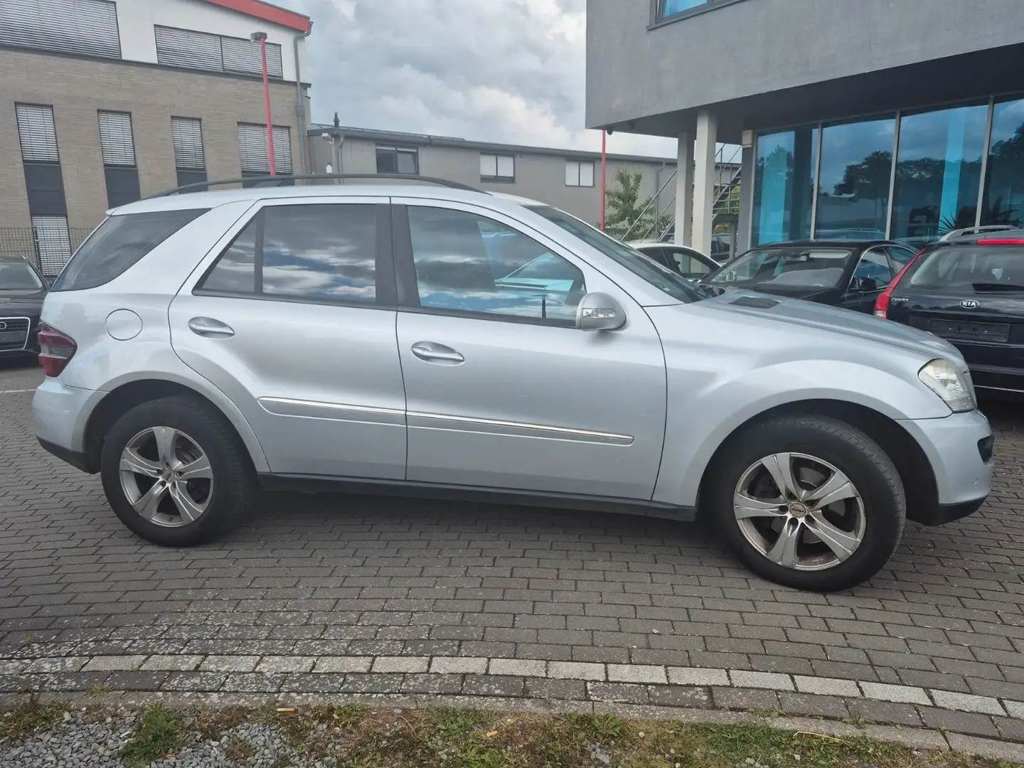 Mercedes-Benz ML 320 ML -Klasse ML 320 CDI Silber - 1