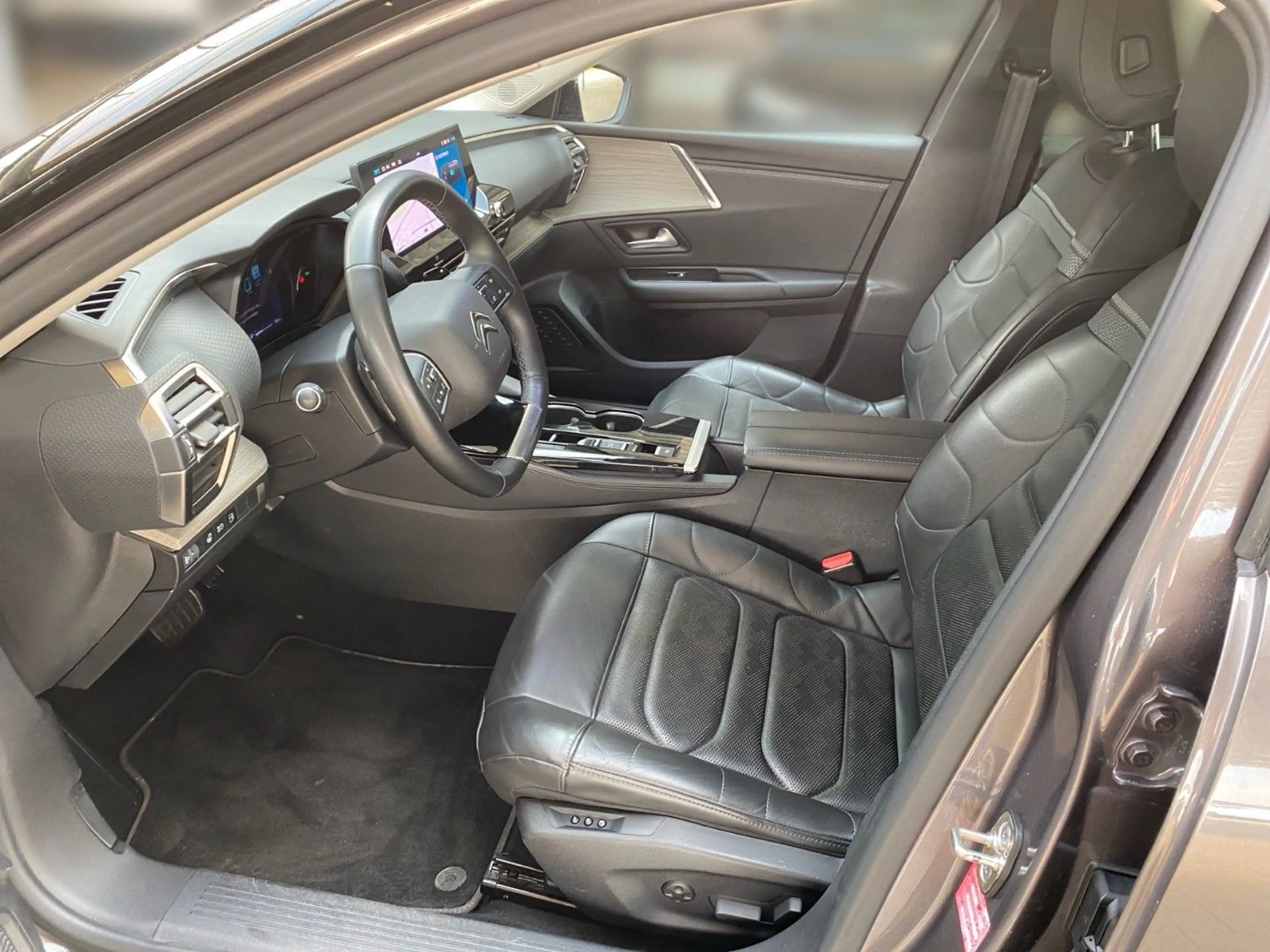 Citroen C5 X Shine Plug-In Hybrid AUTOMATIK — photo 9