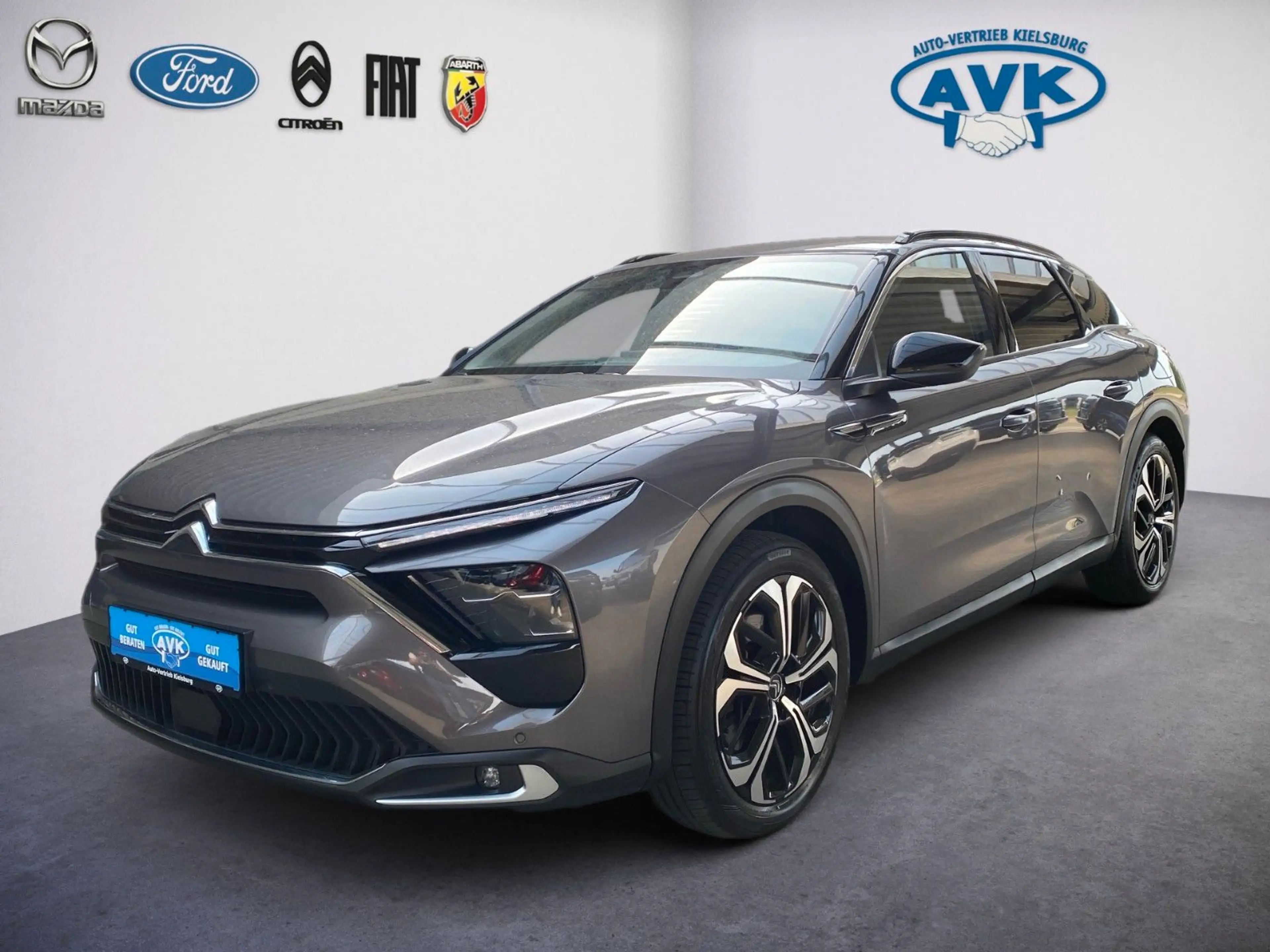 Citroen C5 X Shine Plug-In Hybrid AUTOMATIK — photo 2