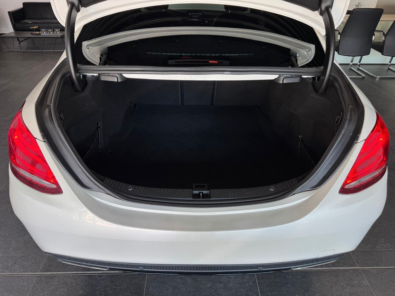 Mercedes-Benz C 250 d Lim. AMG-Paket/Panorama+Head-Up+Burmester — photo 9