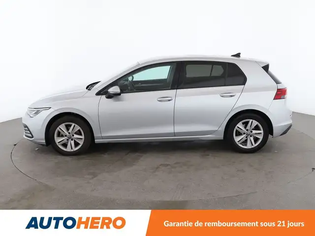 Volkswagen Golf view 3