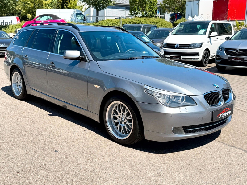 BMW 523 i Touring Automatik Navi_Leder_Xenon_Pano_2.H — photo 3