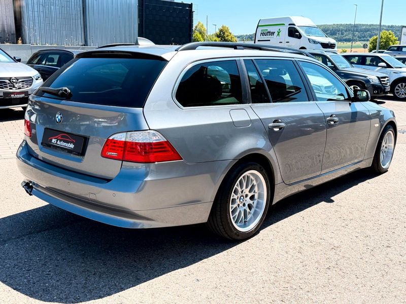 BMW 523 i Touring Automatik Navi_Leder_Xenon_Pano_2.H — photo 5