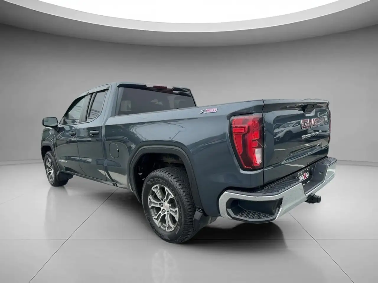 GMC Sierra 1500 photo GMC Sierra 1500