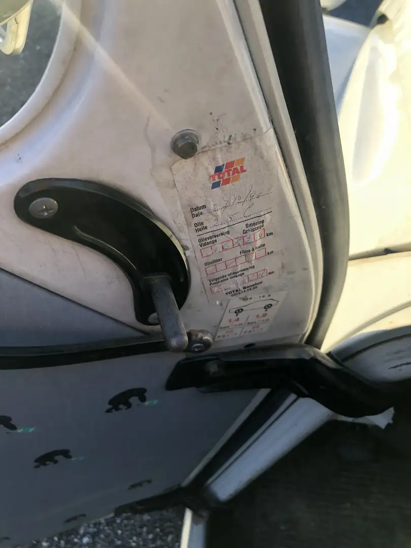 Citroen 2CV PERRIER édition LIMITÉE dans son JUS - 2