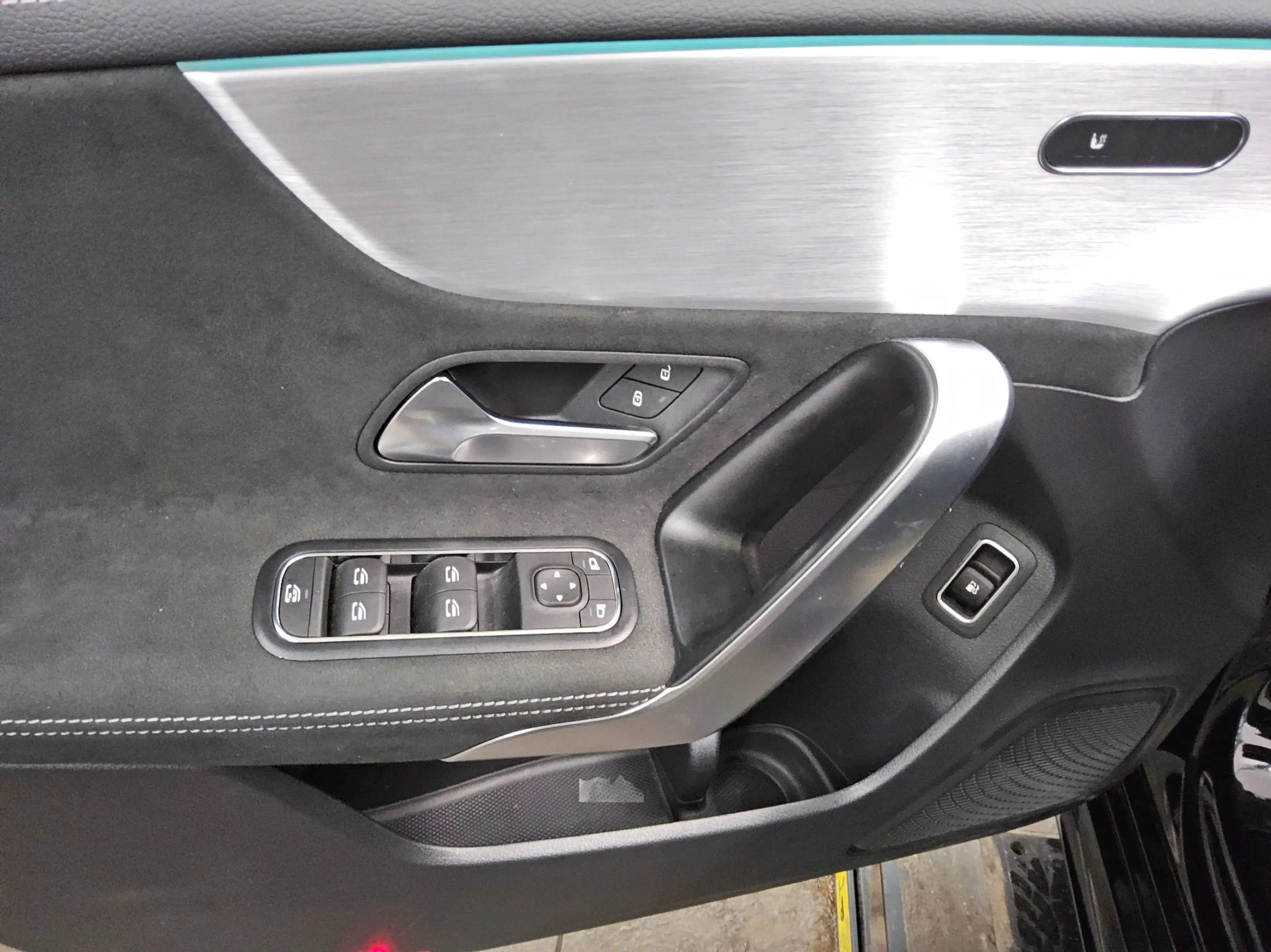 Mercedes-Benz A 250 A 250 T-LEDER NAVI KLIMA RADIO TEMPO MFL SHZ VC PDC Night MB-LED RFK — photo 10