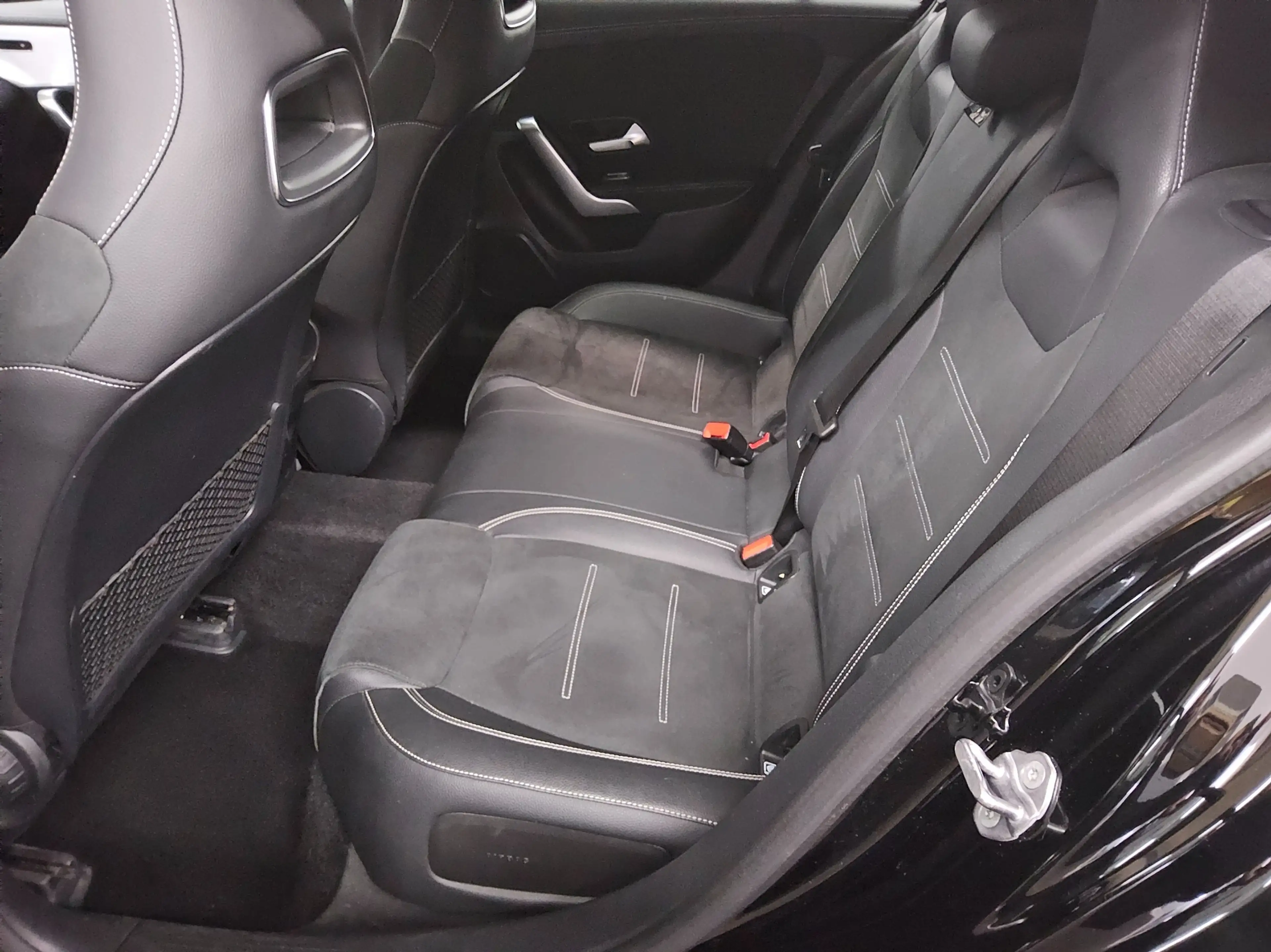Mercedes-Benz A 250 A 250 T-LEDER NAVI KLIMA RADIO TEMPO MFL SHZ VC PDC Night MB-LED RFK — photo 13