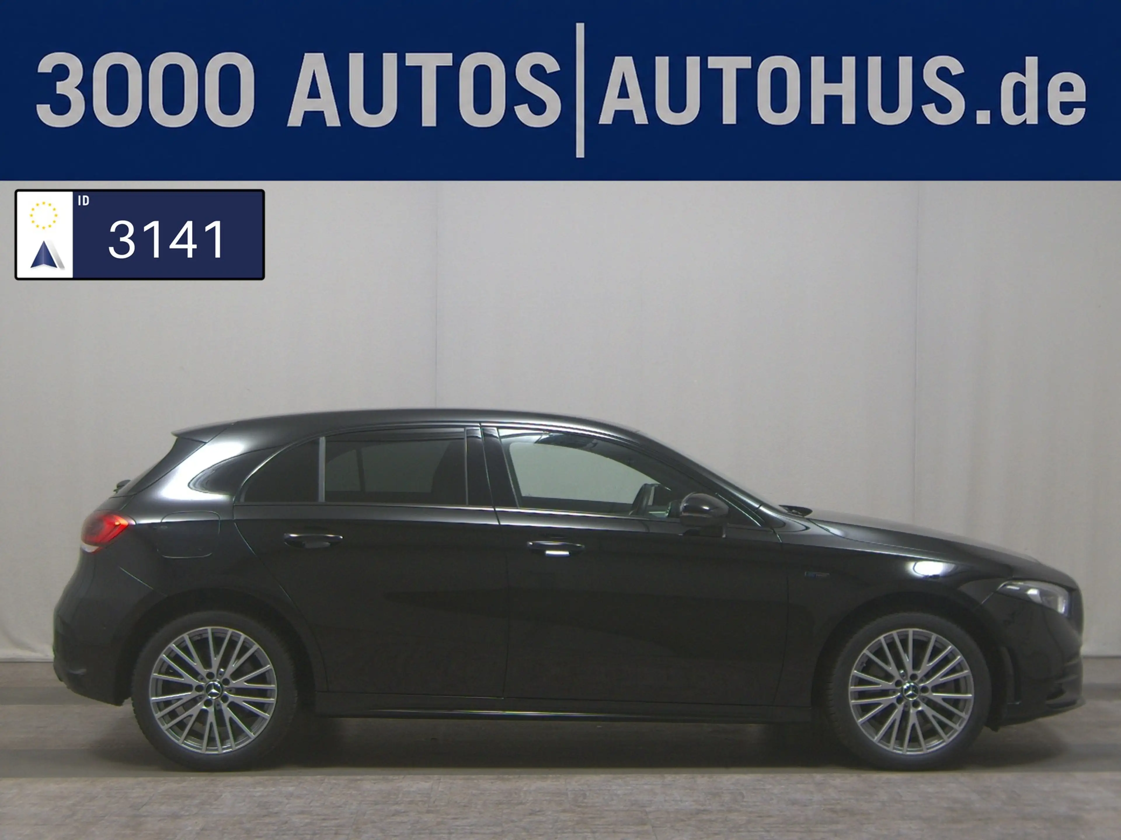 Mercedes-Benz A 250 A 250 T-LEDER NAVI KLIMA RADIO TEMPO MFL SHZ VC PDC Night MB-LED RFK