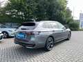 Volkswagen Passat Variant 1.5 eHybrid 200 kW Elegance NP73 Grau - thumbnail 3