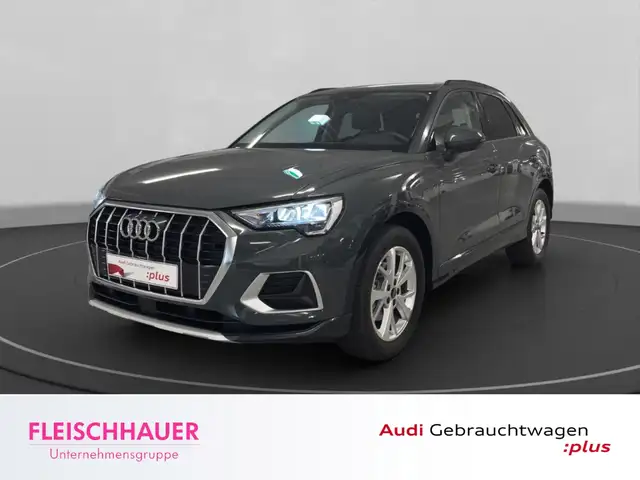 Audi Q3 main image