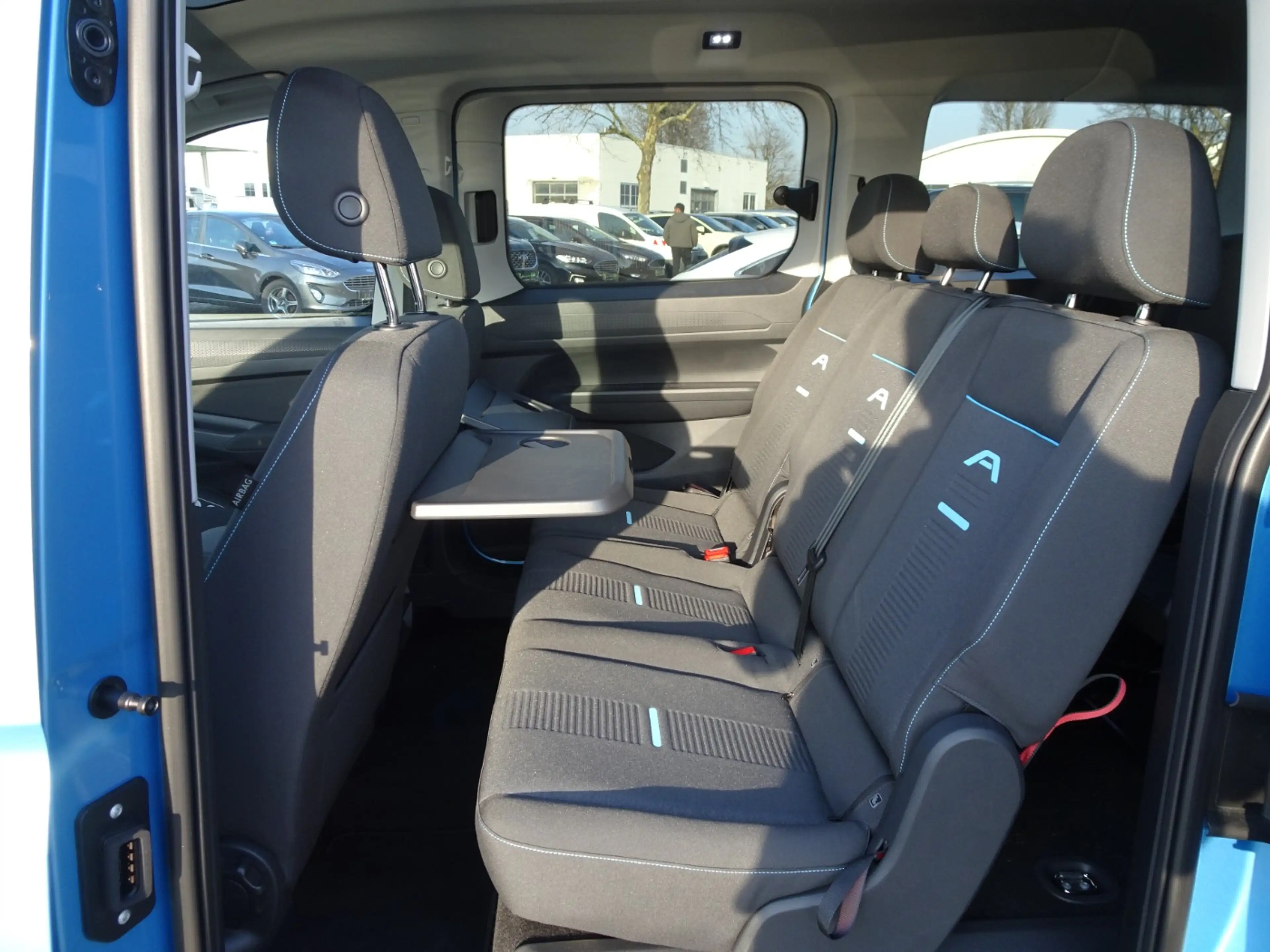 Ford Grand Tourneo Connect Active 2.0 7-SITZER*PANO — photo 14