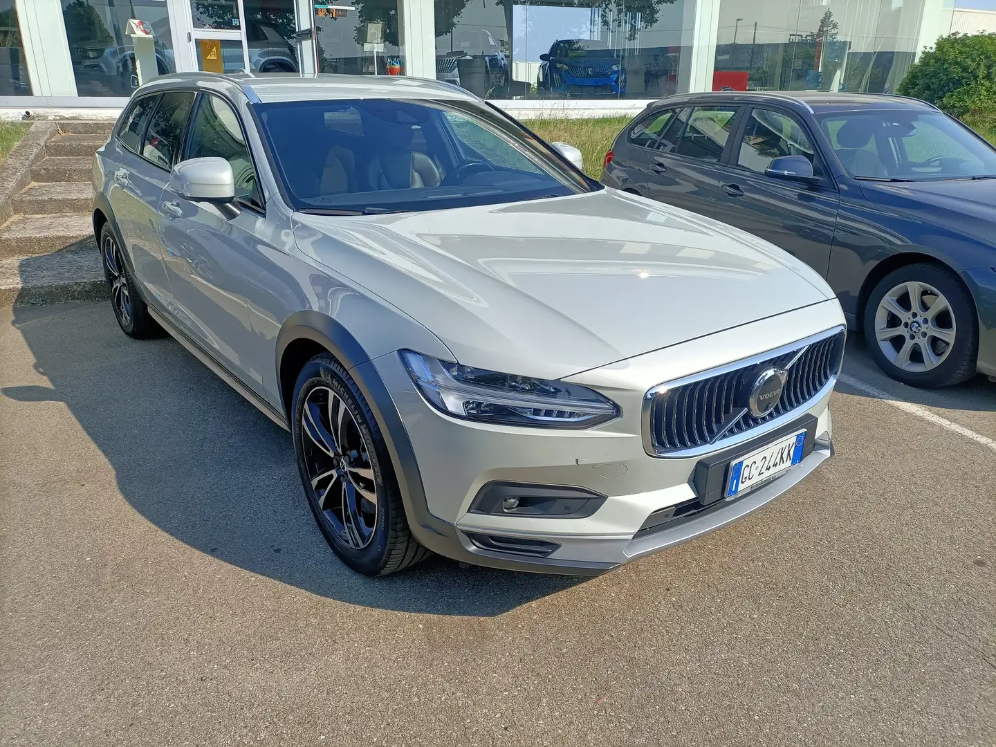 Volvo V90 Cross Country V90 2021 Cross Country2.0 b4 Business Pro awd auto Grigio - 2