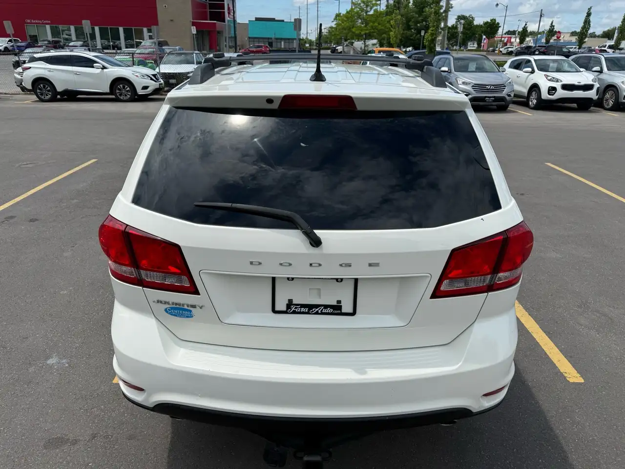 Dodge Journey снимка Dodge Journey