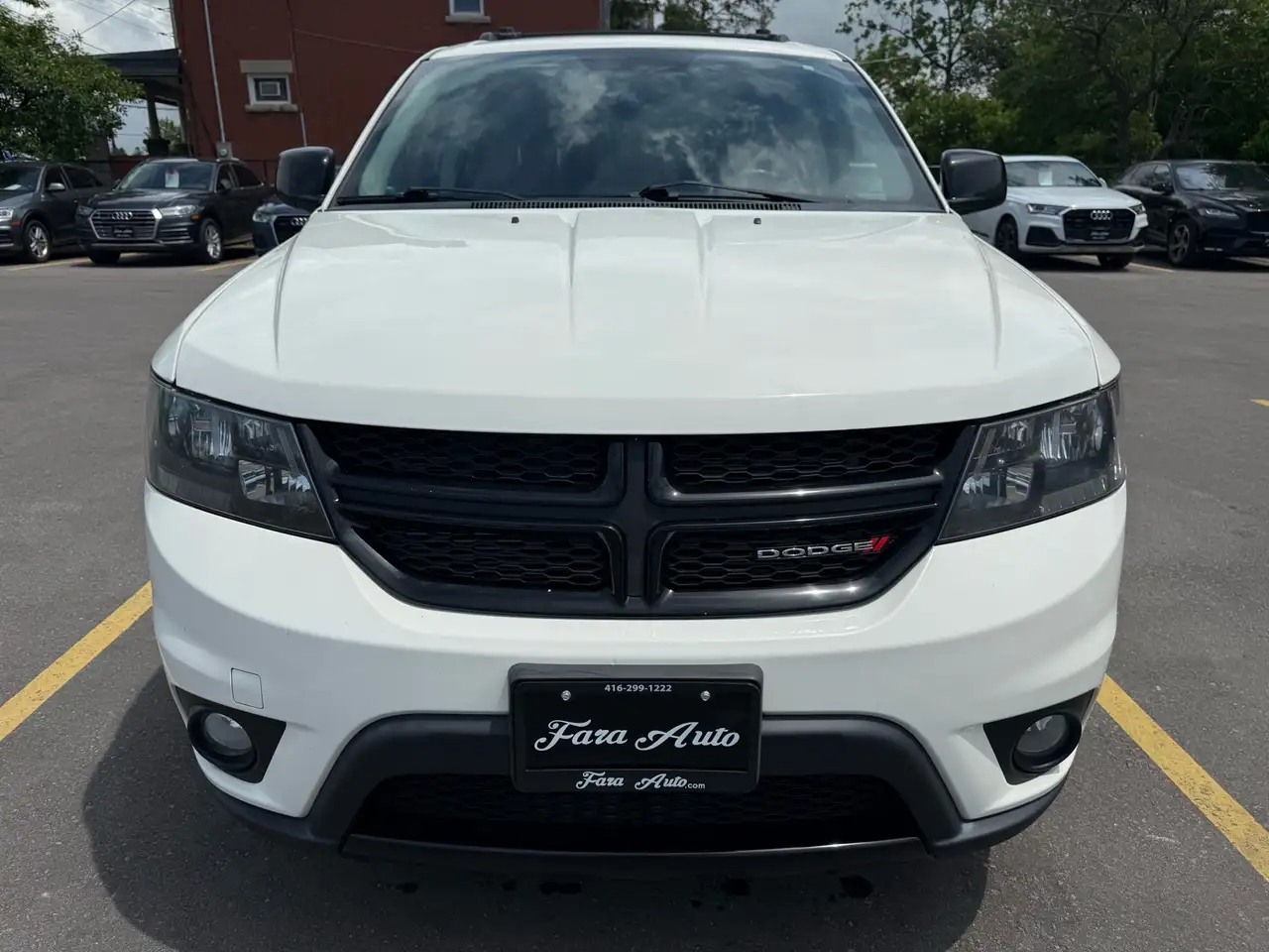 Dodge Journey снимка Dodge Journey