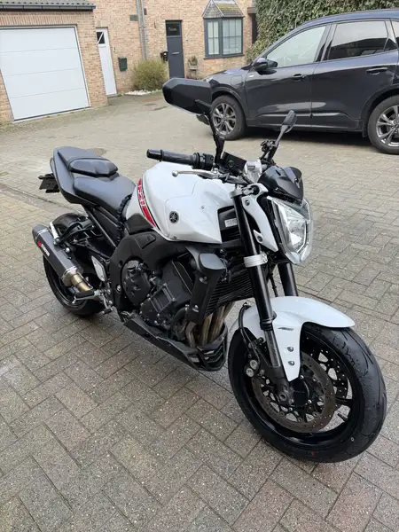 Yamaha FZ 1 - foto 2