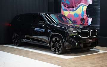 (G09) 4.4 V8 653cv | Malus payé 1ère main TVA Apparente Bowers & Wilkins Jantes 23’’ Sièges massants À partir de 1539-moi