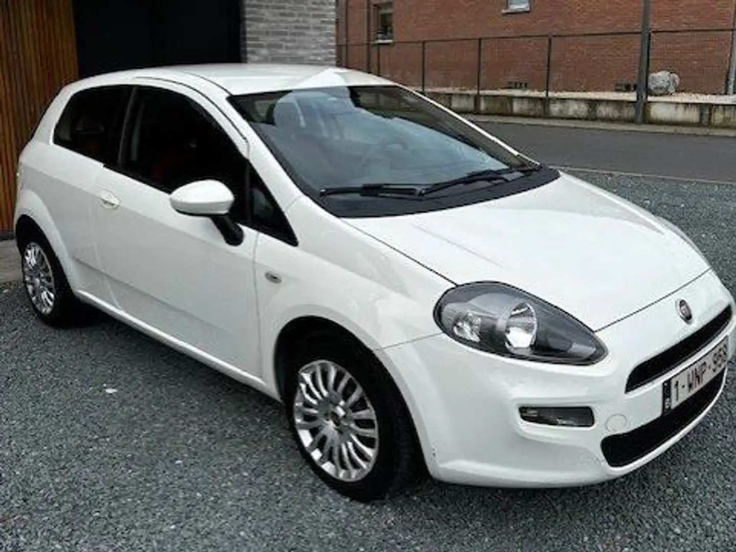 Fiat Punto 1.2i Easy Blanc - 1