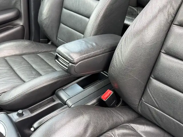 Audi A6 view 22