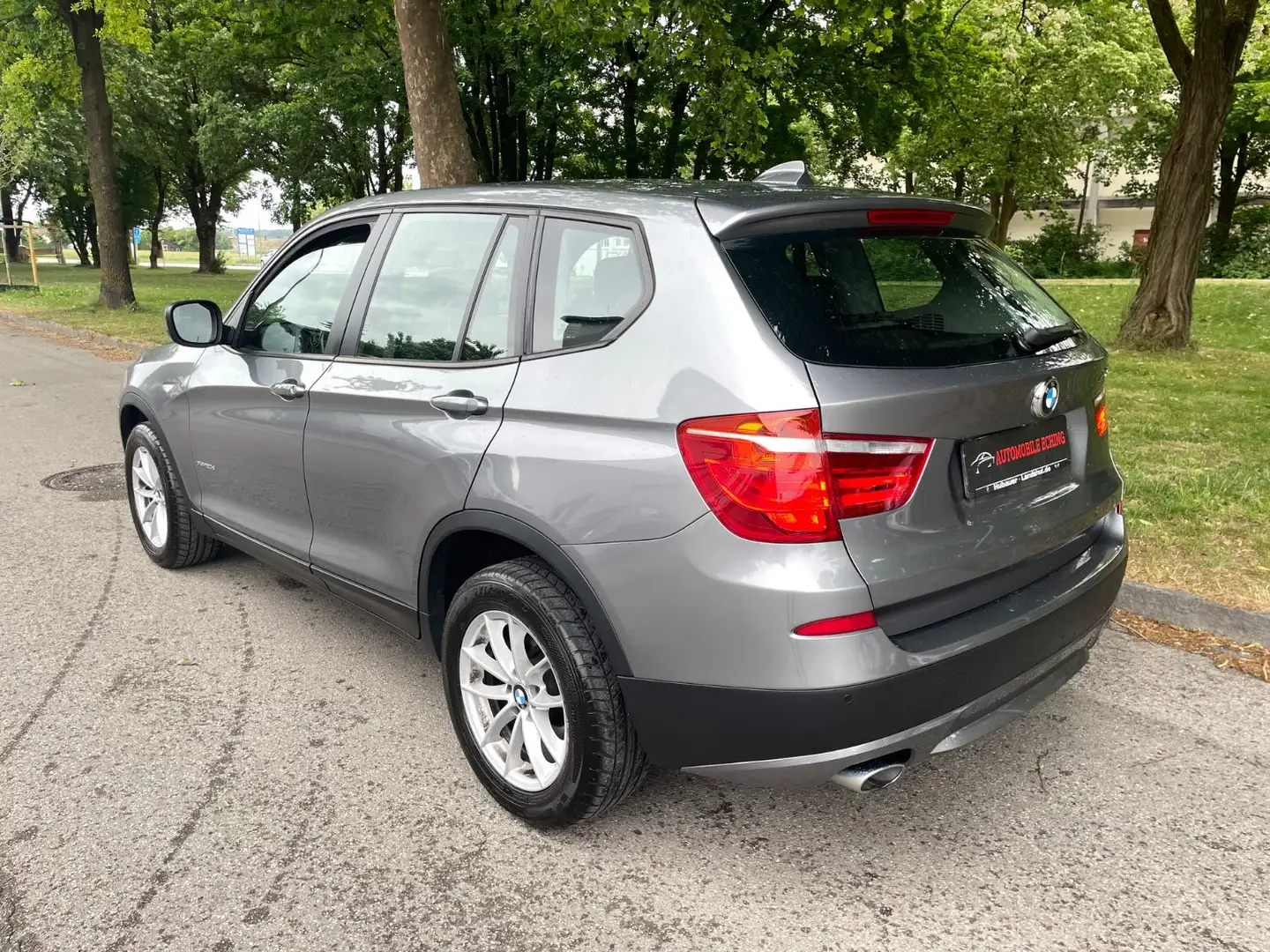 BMW X3 xDrive 20 d 1HD*LED*Xenon*Scheckheft BMW* Gris - 2