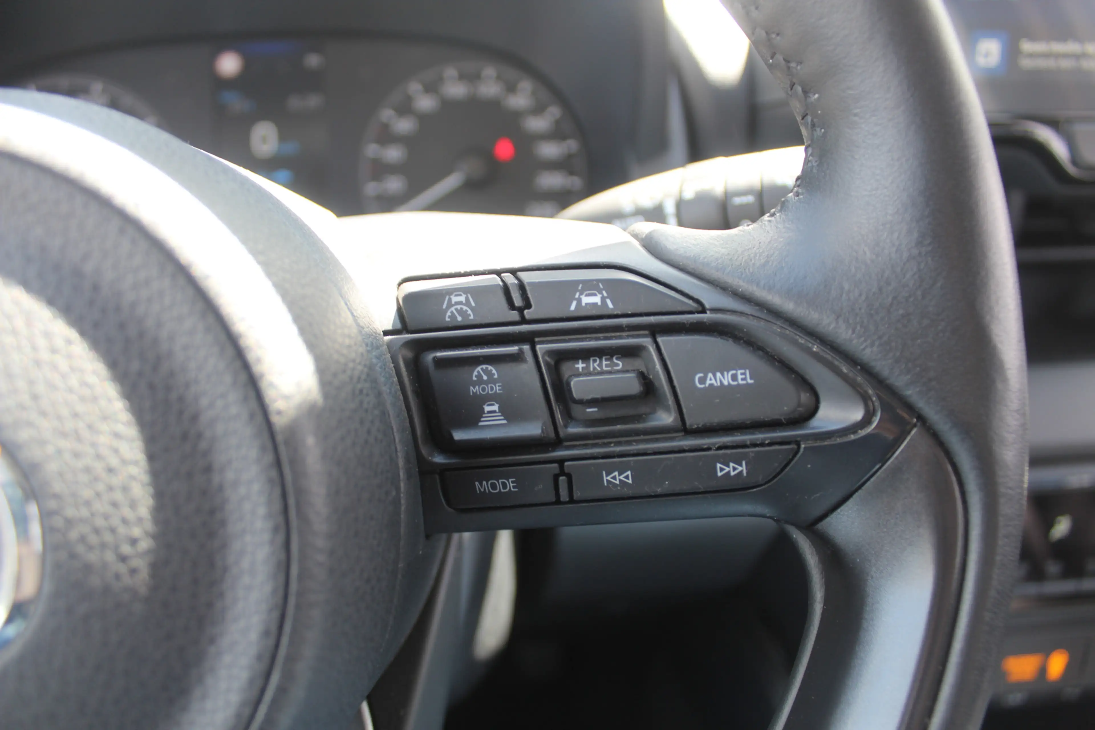 Mazda 2 Hybrid 1.5 Exclusive-line Apple Carplay/Android Au — photo 11