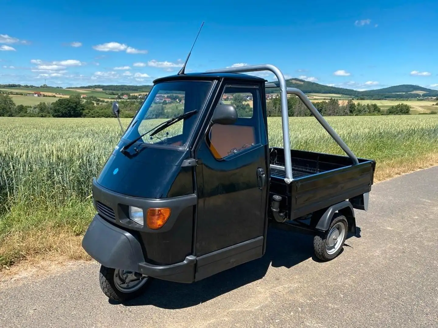 Piaggio Ape 50 Cross Zwart - 2