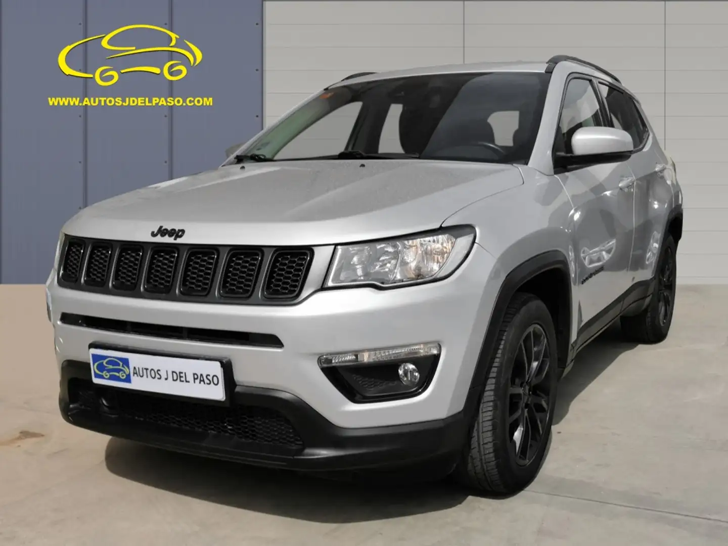 Jeep Compass 1.3 Gse T4 Night Eagle 4x2 130 Gris - 1
