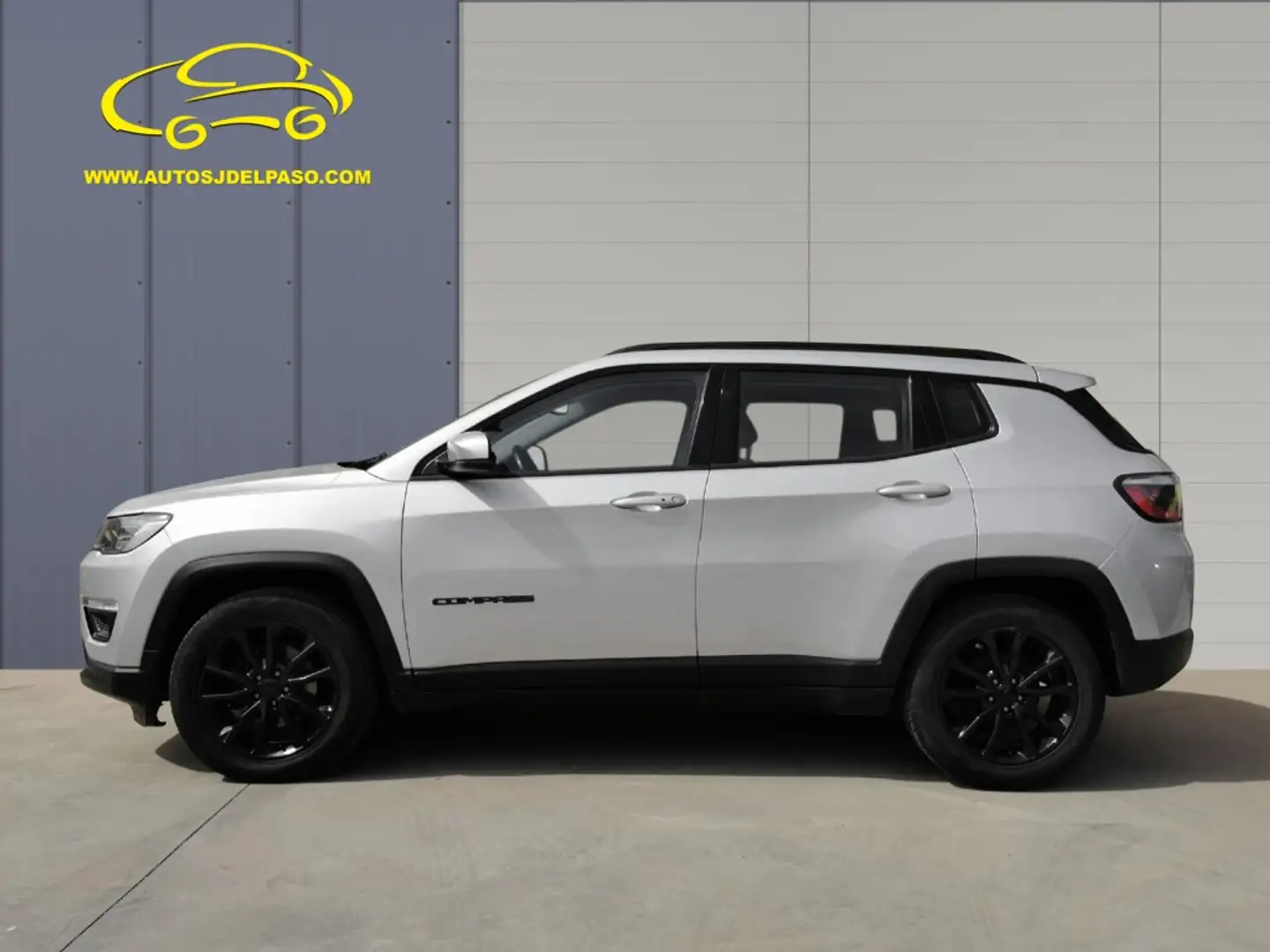 Jeep Compass 1.3 Gse T4 Night Eagle 4x2 130 Gris - 2