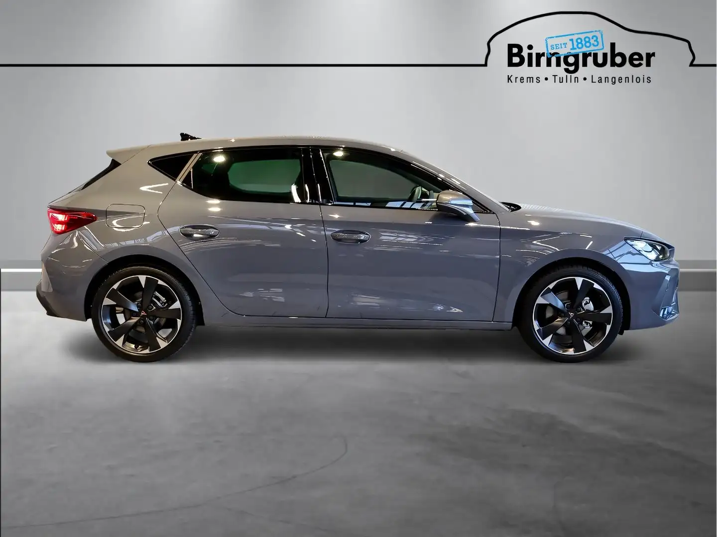 CUPRA Leon 1.5 TSI 150 PS ACT Grau - 2