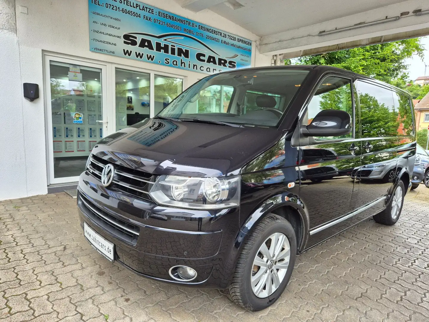 Volkswagen T5 Multivan 2.0TDI DSG Highline LEDER/NAVI/AHK Zwart - 1