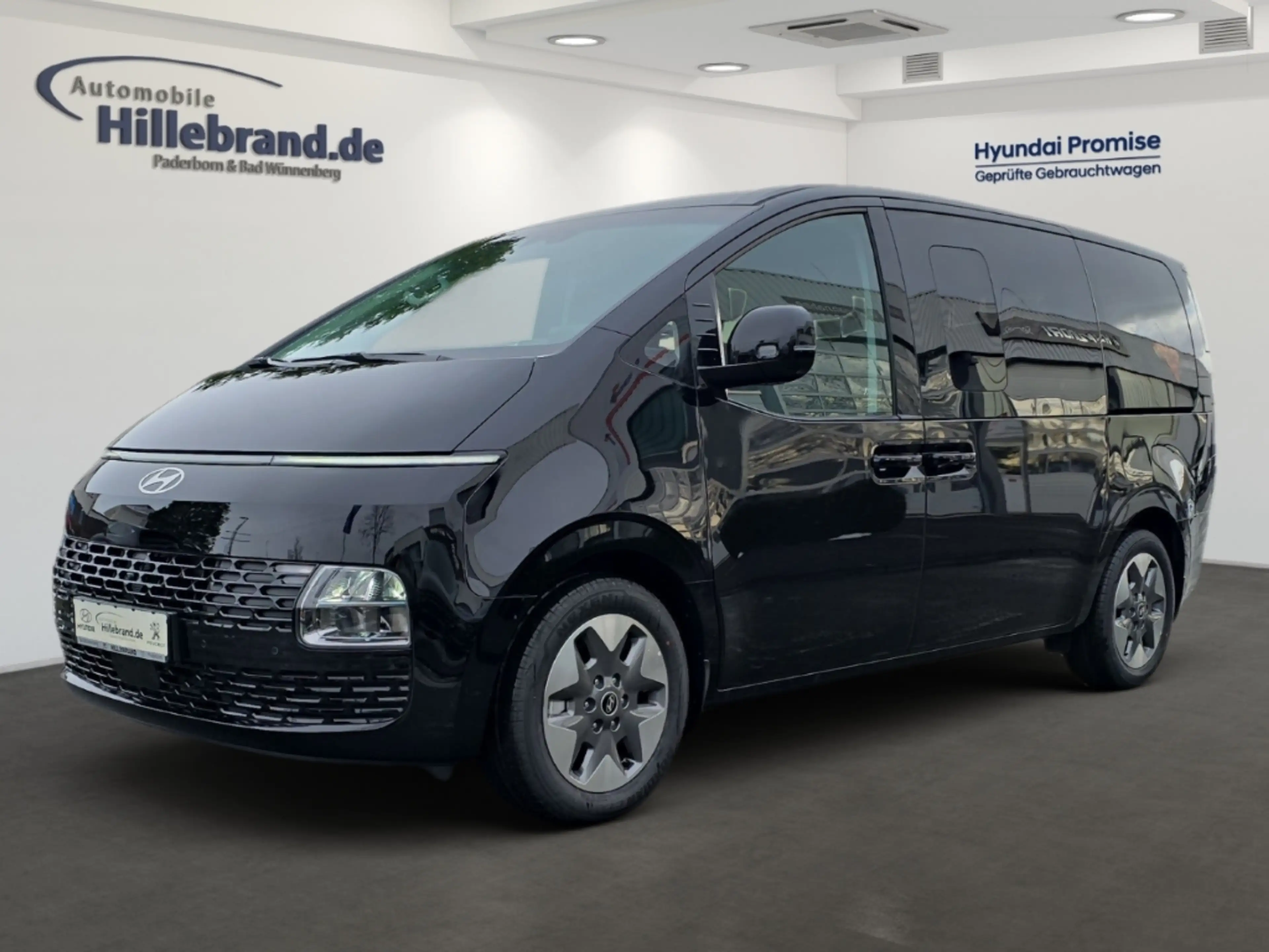 Hyundai STARIA Prime Hybrid 2WD Navi Leder Digitales Cockpit 360