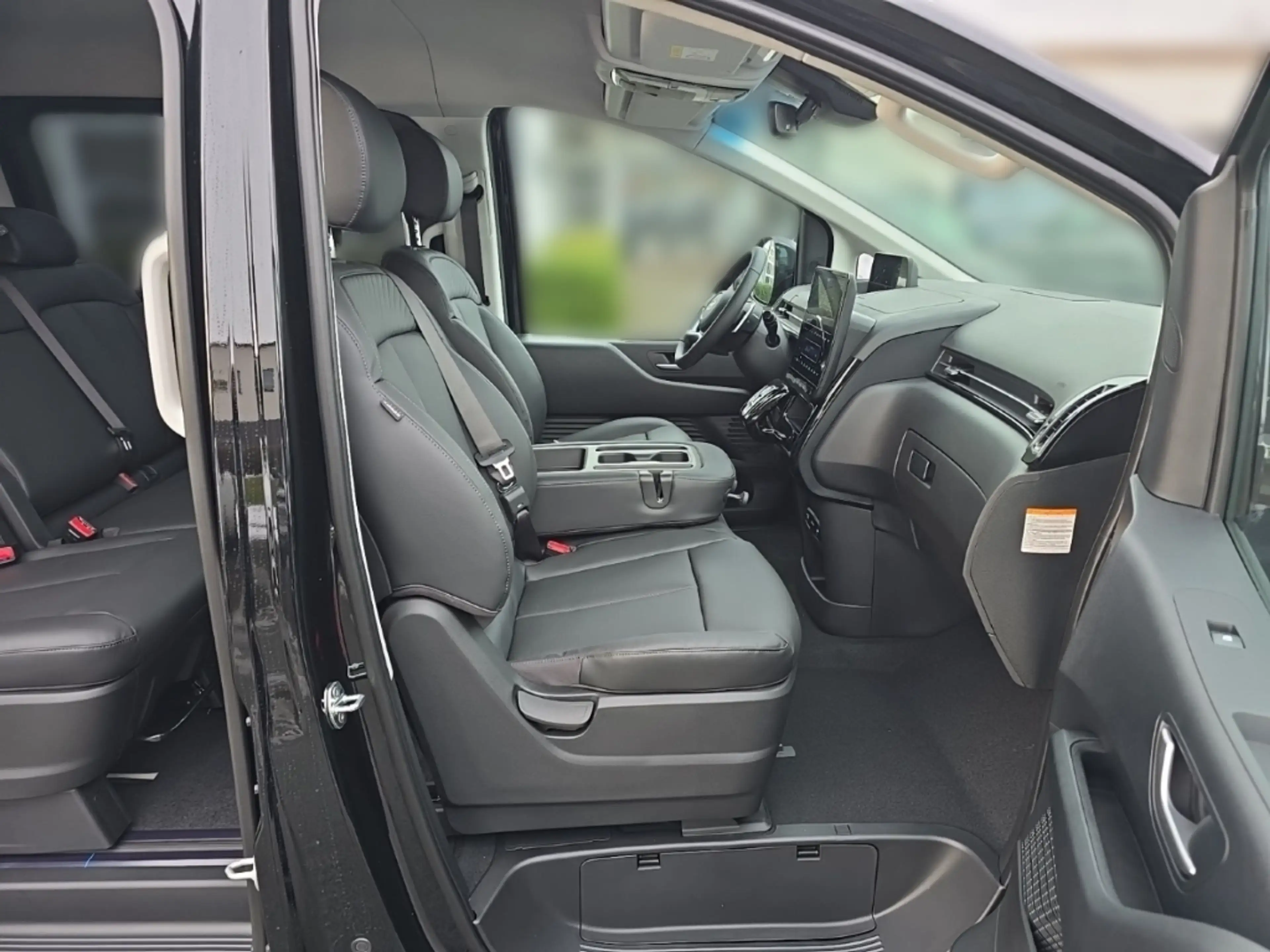 Hyundai STARIA Prime Hybrid 2WD Navi Leder Digitales Cockpit 360 — photo 13
