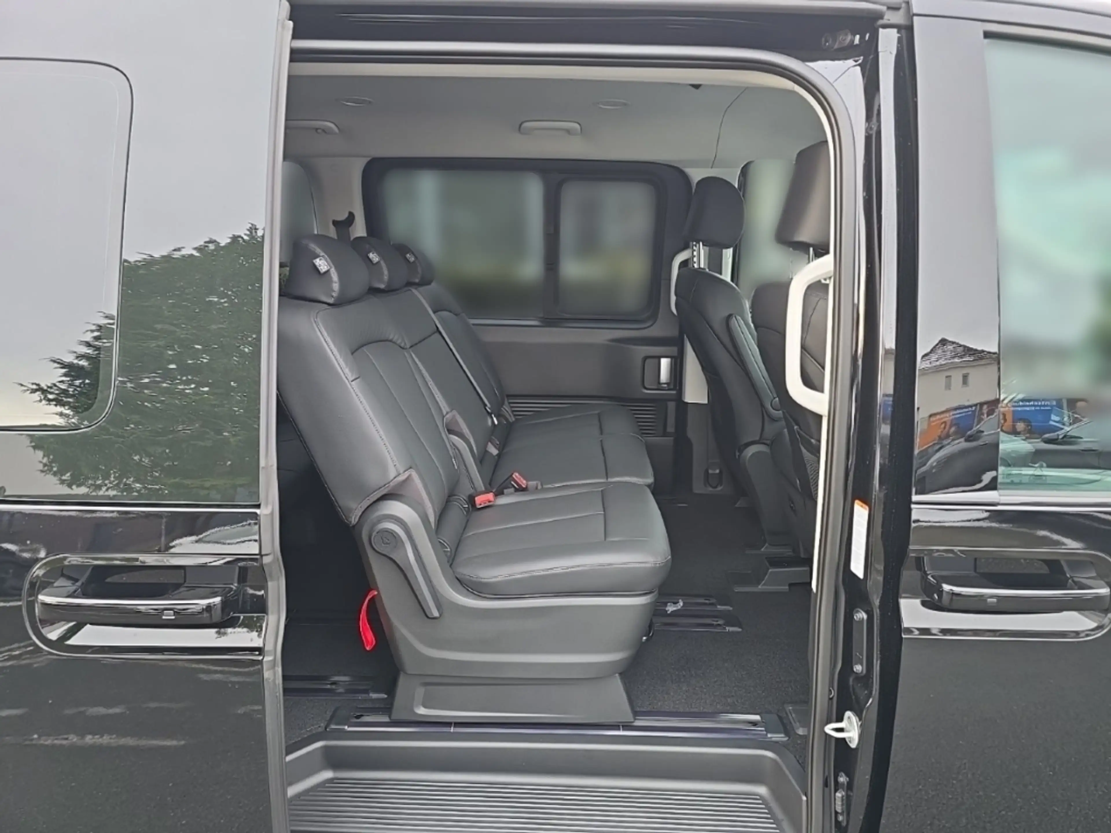 Hyundai STARIA Prime Hybrid 2WD Navi Leder Digitales Cockpit 360 — photo 12
