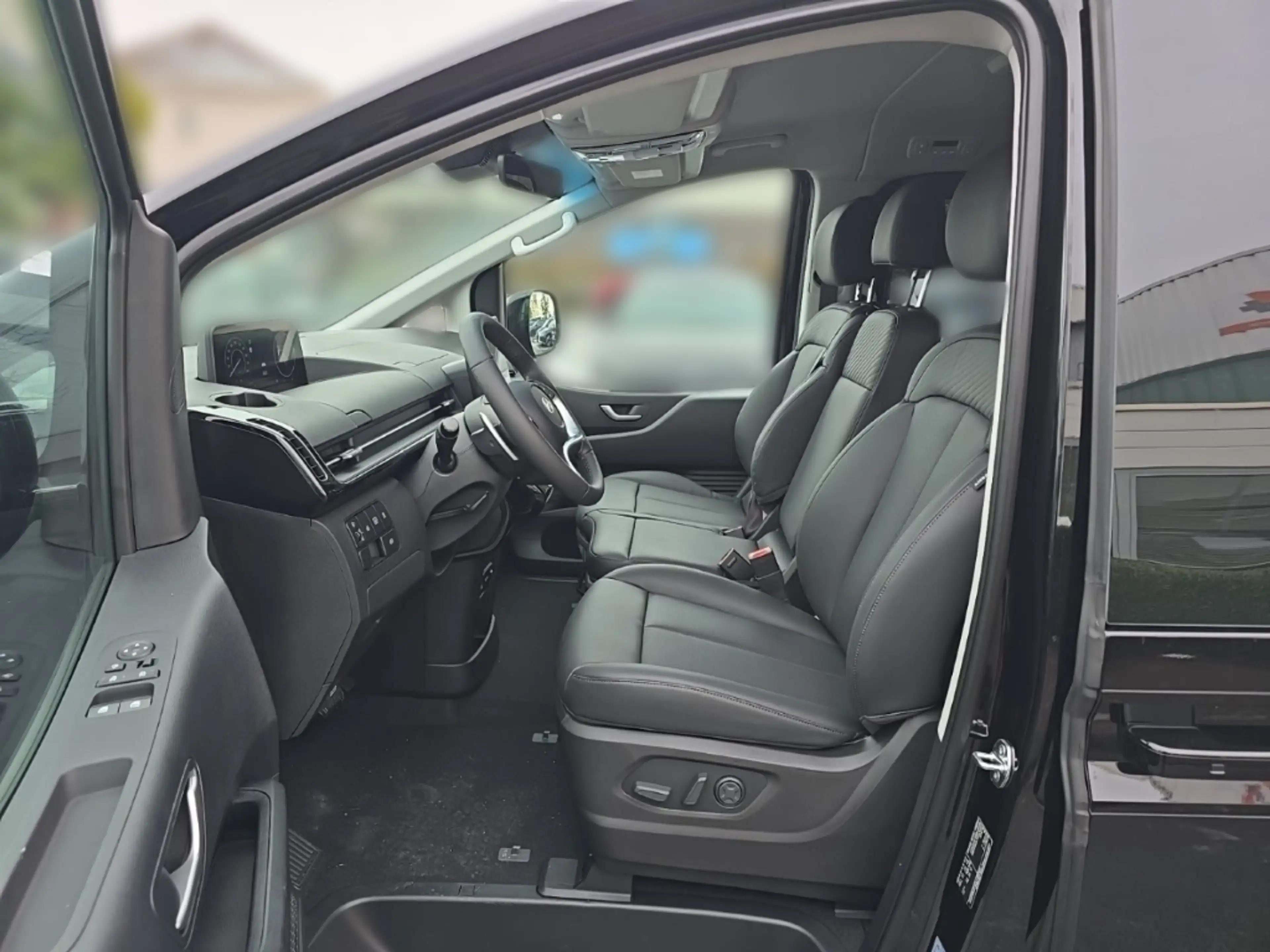 Hyundai STARIA Prime Hybrid 2WD Navi Leder Digitales Cockpit 360 — photo 6
